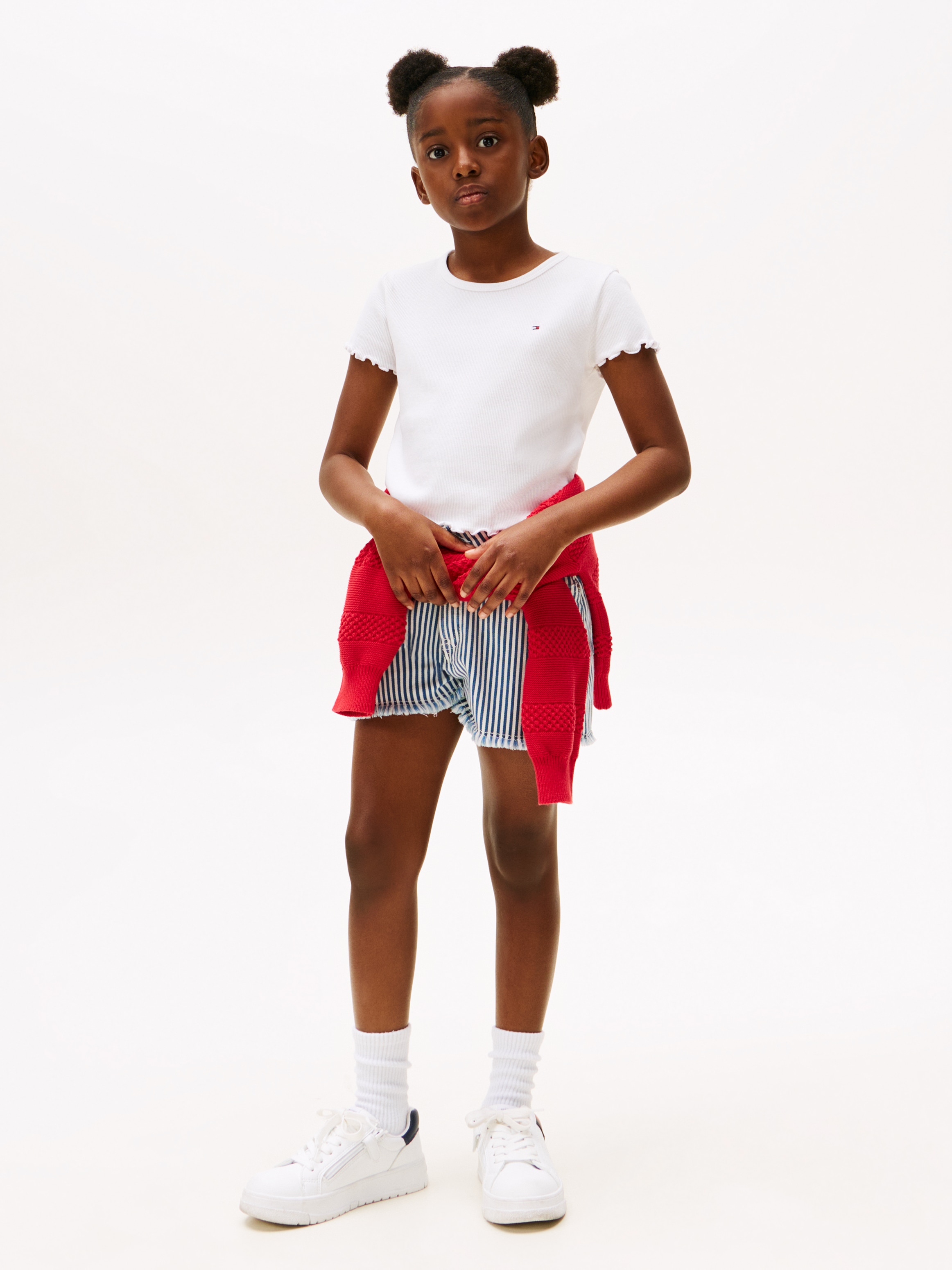 Tommy Hilfiger T-Shirt »ESSENTIAL RIB TOP SS«, mit Babylock-Kanten, mit Logostickerei