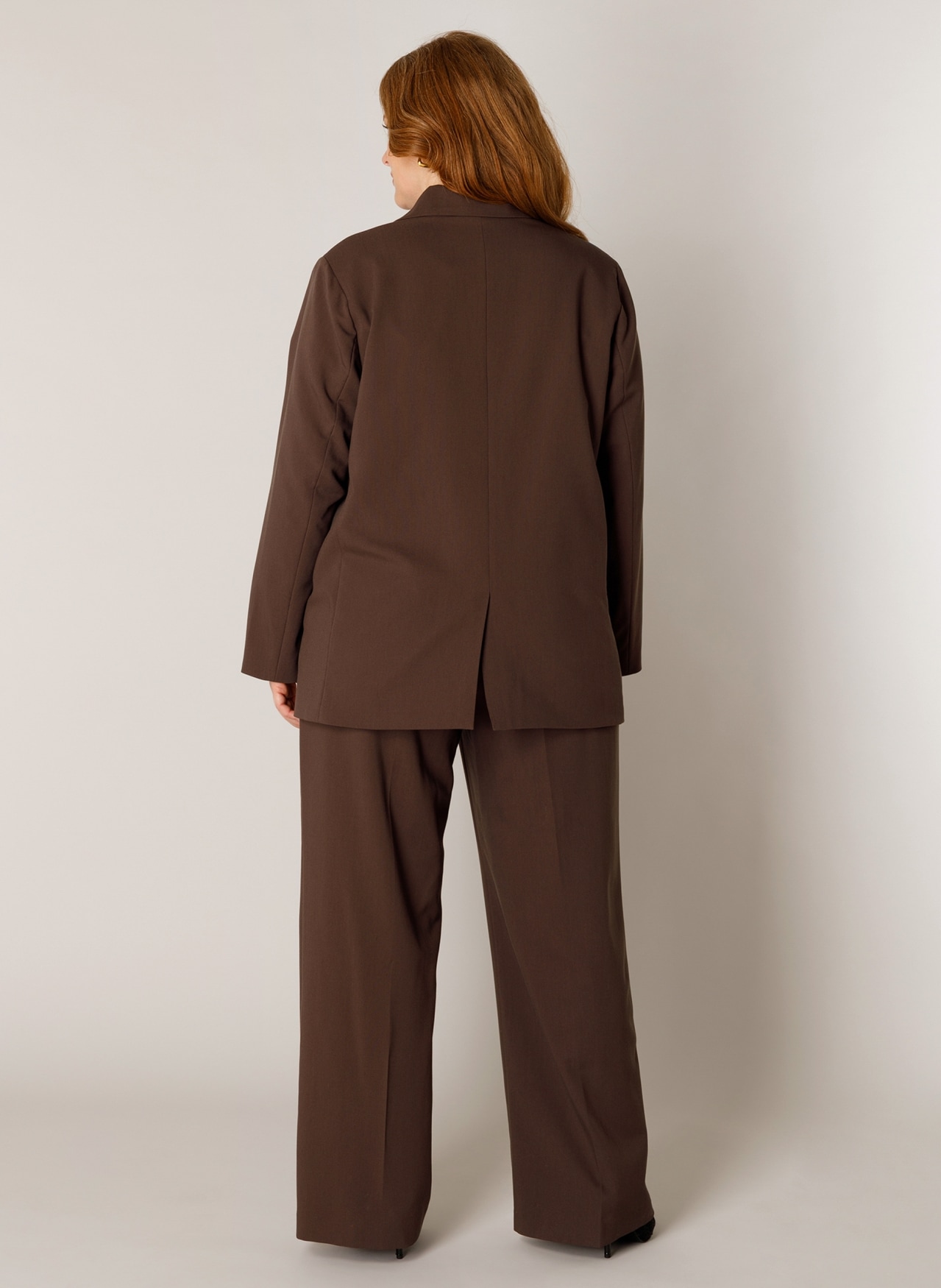 Base Level Curvy Jackenblazer »Yelena« mit großen Knopf