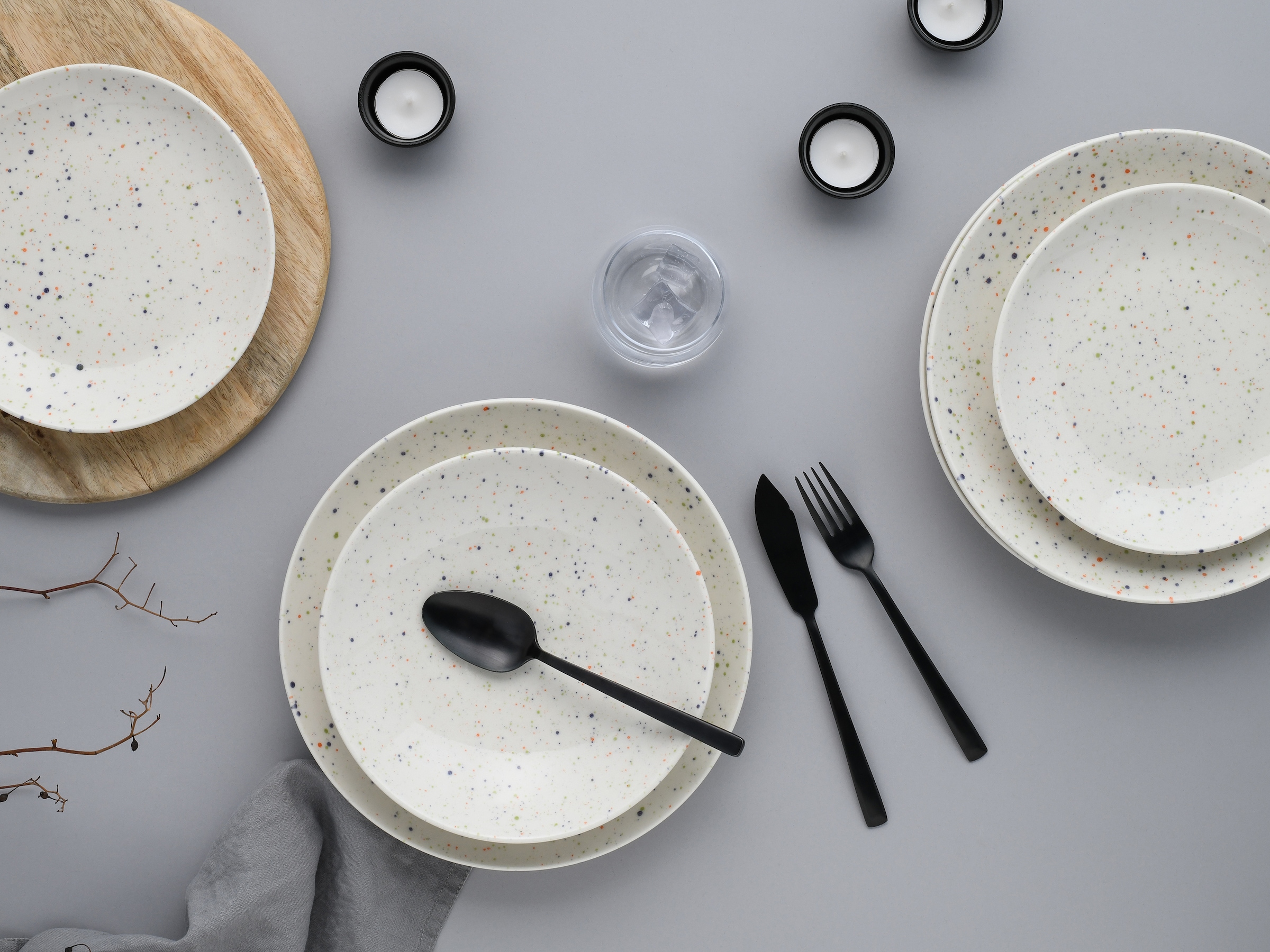 CreaTable Teller-Set »Confetti, Tellerset 12-tlg.«, (Set, 12 tlg.), Unregelmäßige bunte Punkte, Gute Laune Geschirr, Frisch, Freundlich