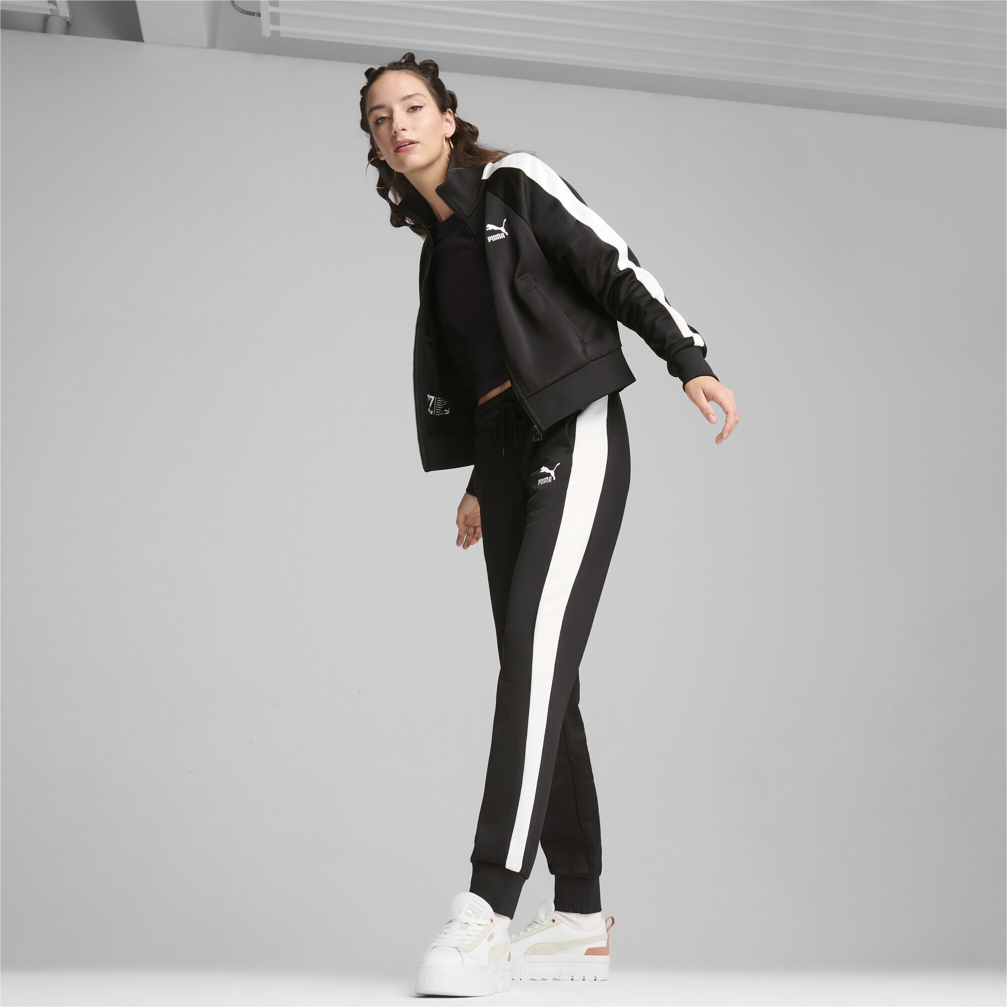 PUMA Trainingsjacke »ICONIC T7 Trainingsjacke Damen«