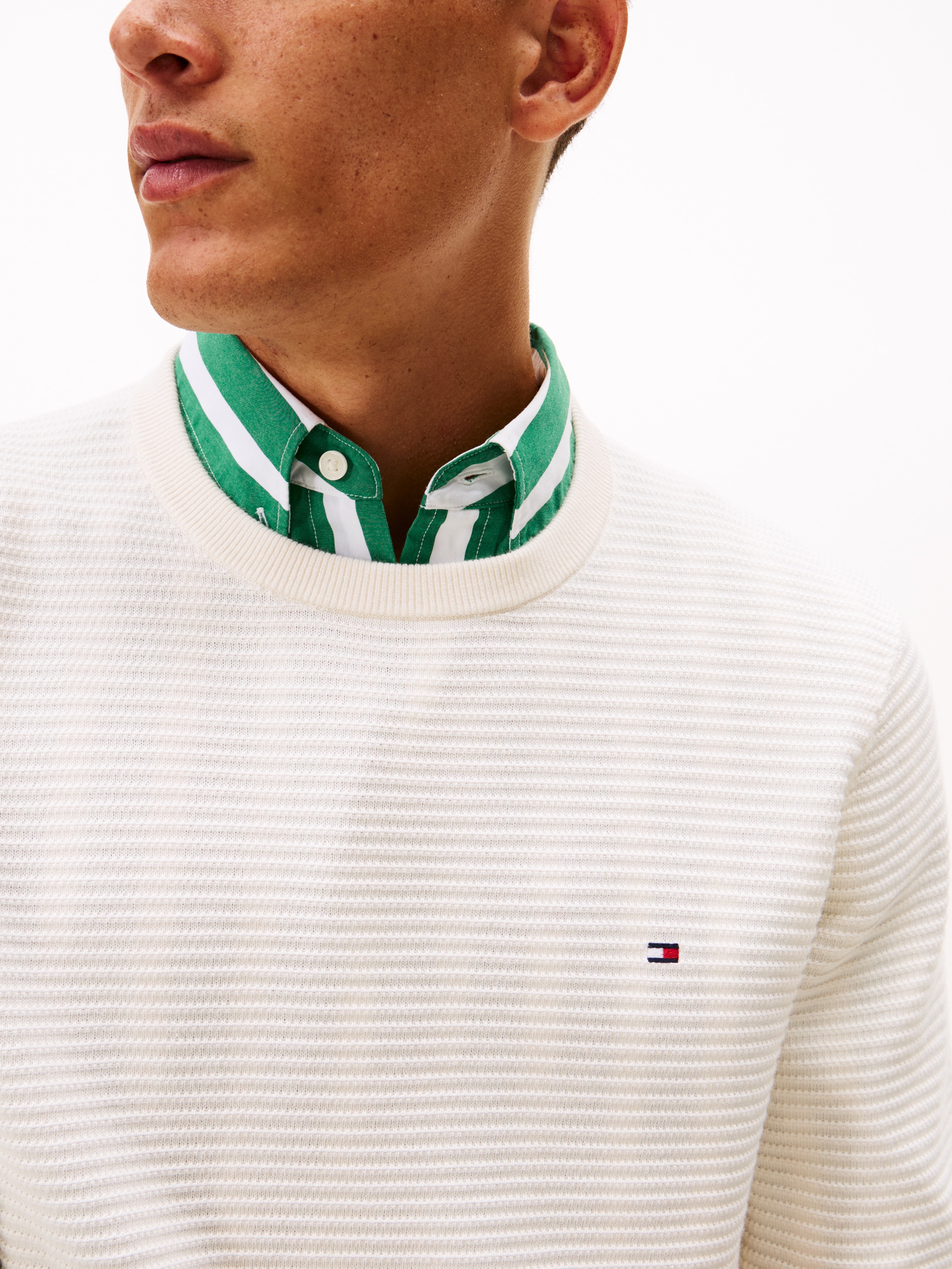Tommy Hilfiger Rundhalspullover »SEASONAL STRUCTURE« mit Struktur, Rundhals, regular fit