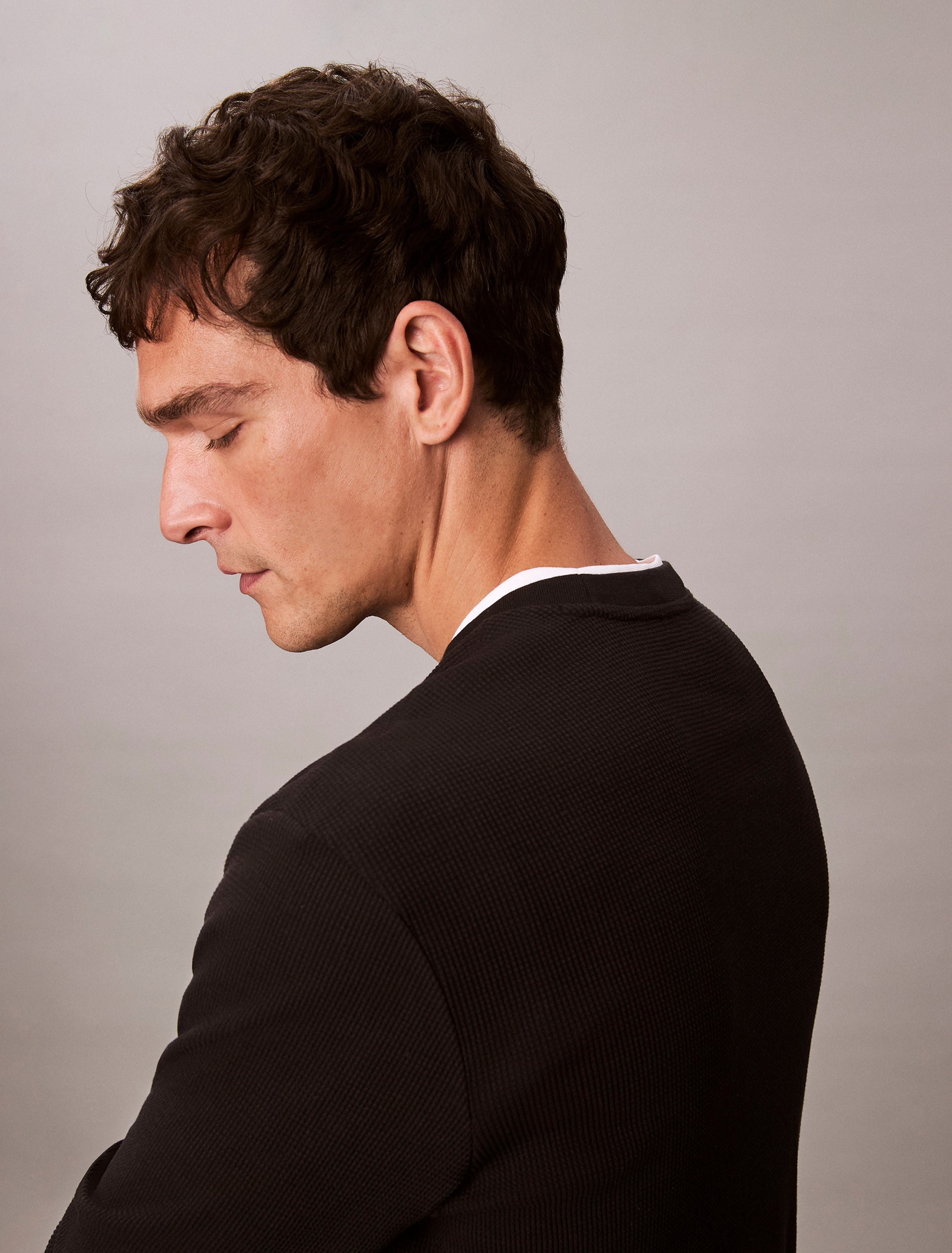 Calvin Klein Jeans Langarmshirt »LS WAFFLE BADGE CREWNK TEE«, Mit Rundhalsausschnitt