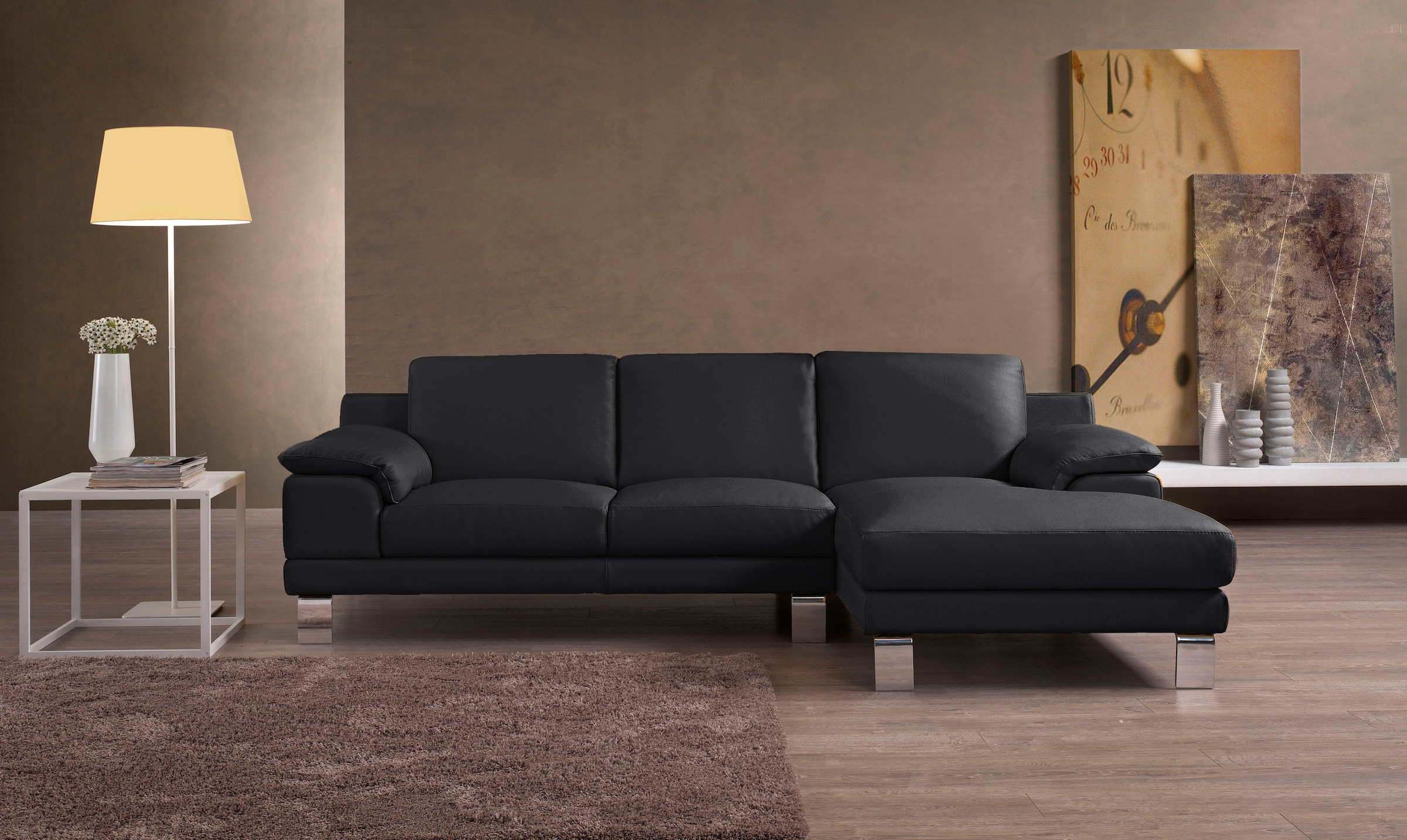 Egoitaliano Ecksofa "Shakira, Design & Sitzkomfort auf hohem Niveau, Breite 236cm, L-Form" mit Recamiere, L-Form, edle Füße