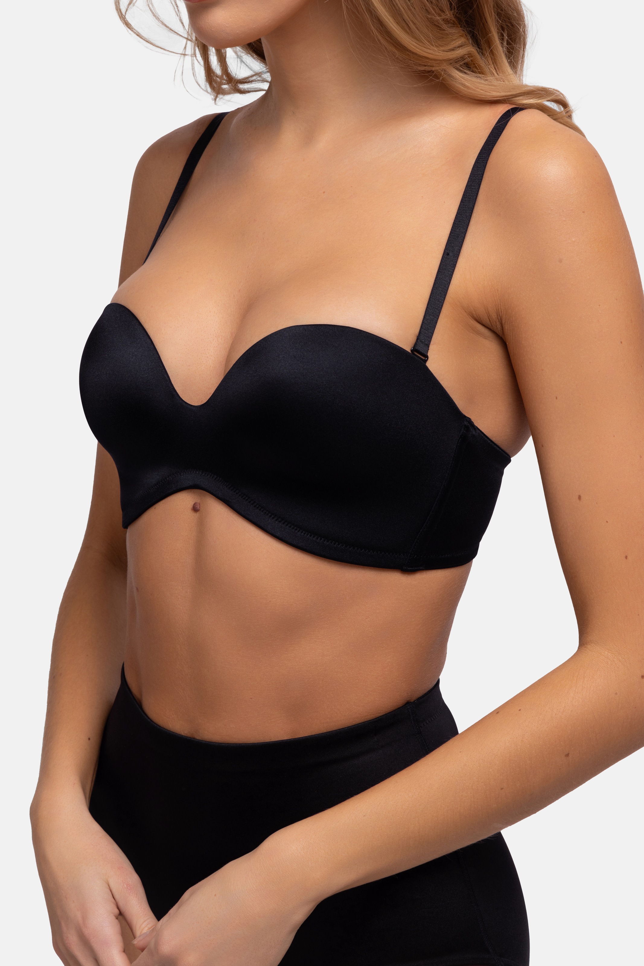 Thumbnail - Dorina Bandeau-BH "SUBLIME SCULPT" weicher Stoff, modernes Design, leicht gepolstert