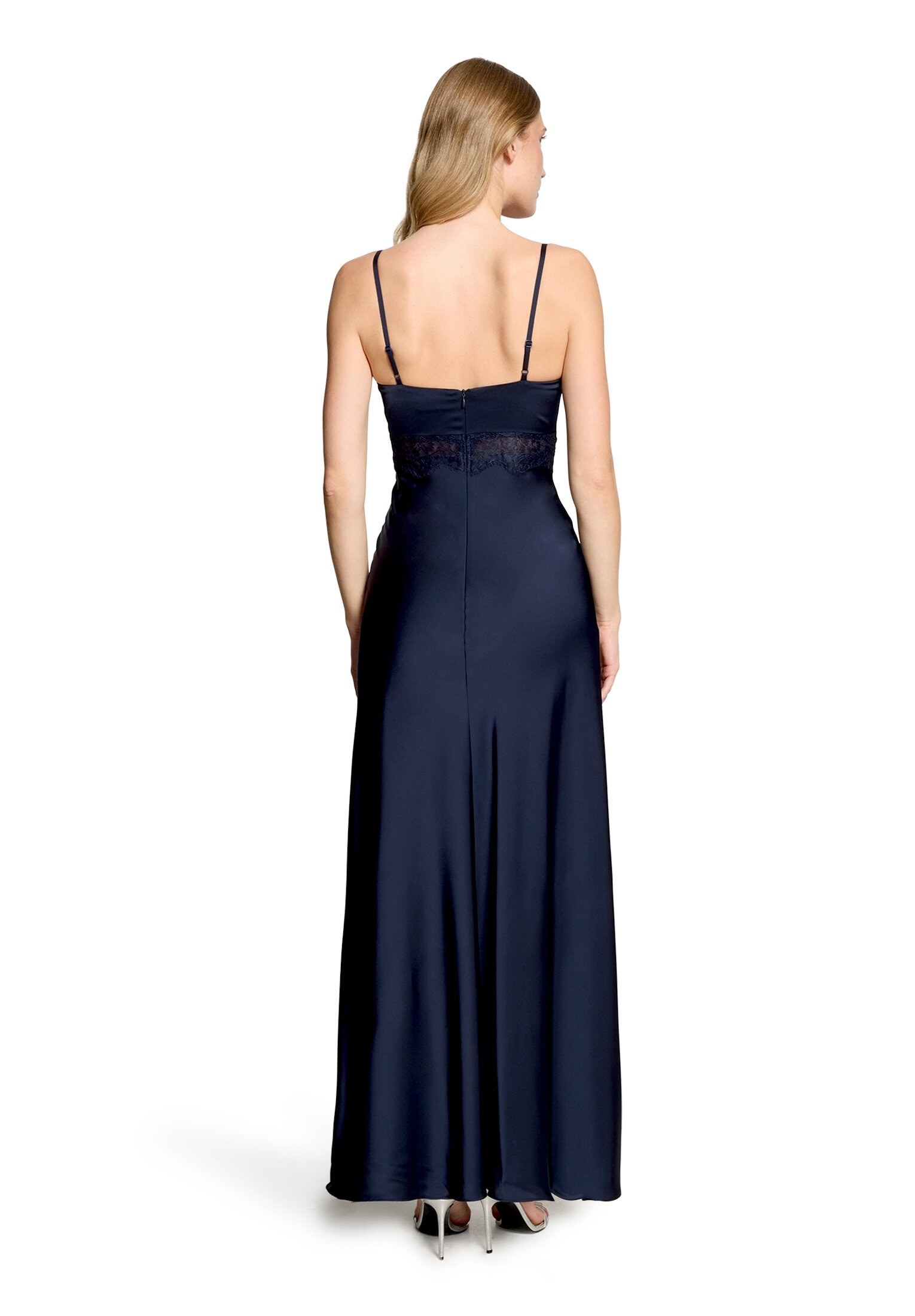 Vera Mont Abendkleid »Damen schmal geschnitten« Ohne Tasche