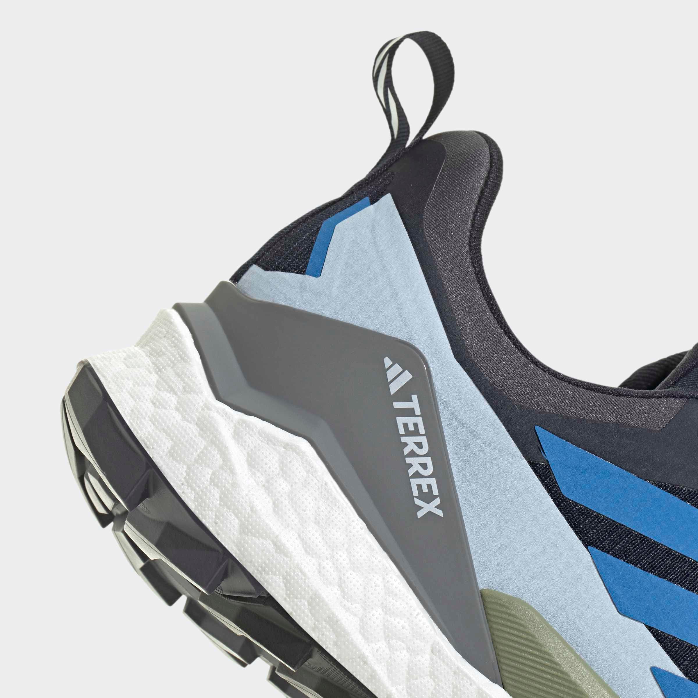 adidas TERREX Wanderschuh »FREE HIKER 2.0 LOW GORE-TEX«  wasserdicht dank Gore-Tex Membrane
