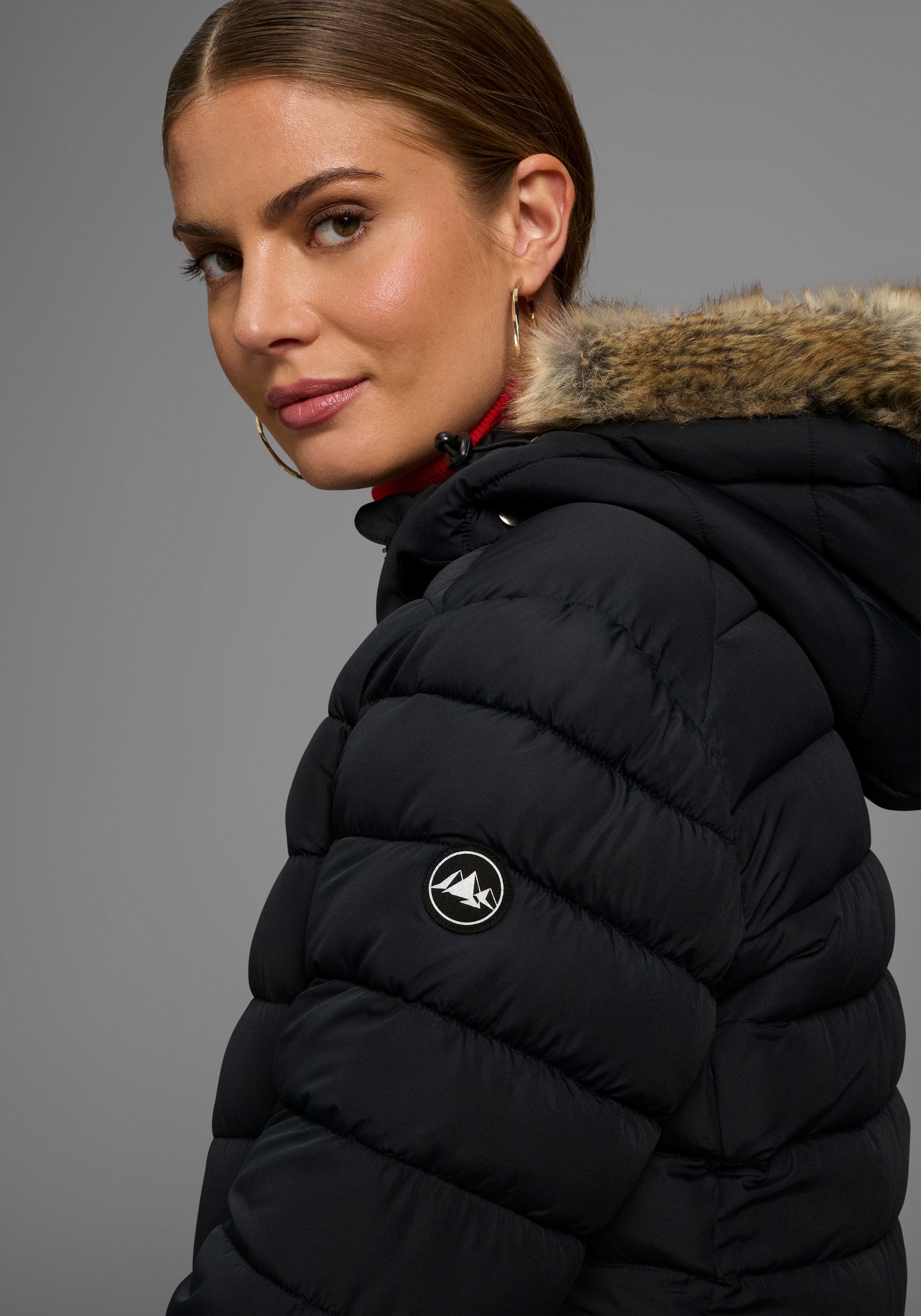 Polarino Steppjacke, mit Kapuze, Kapuze mit Fellimitat zum Abnehmen