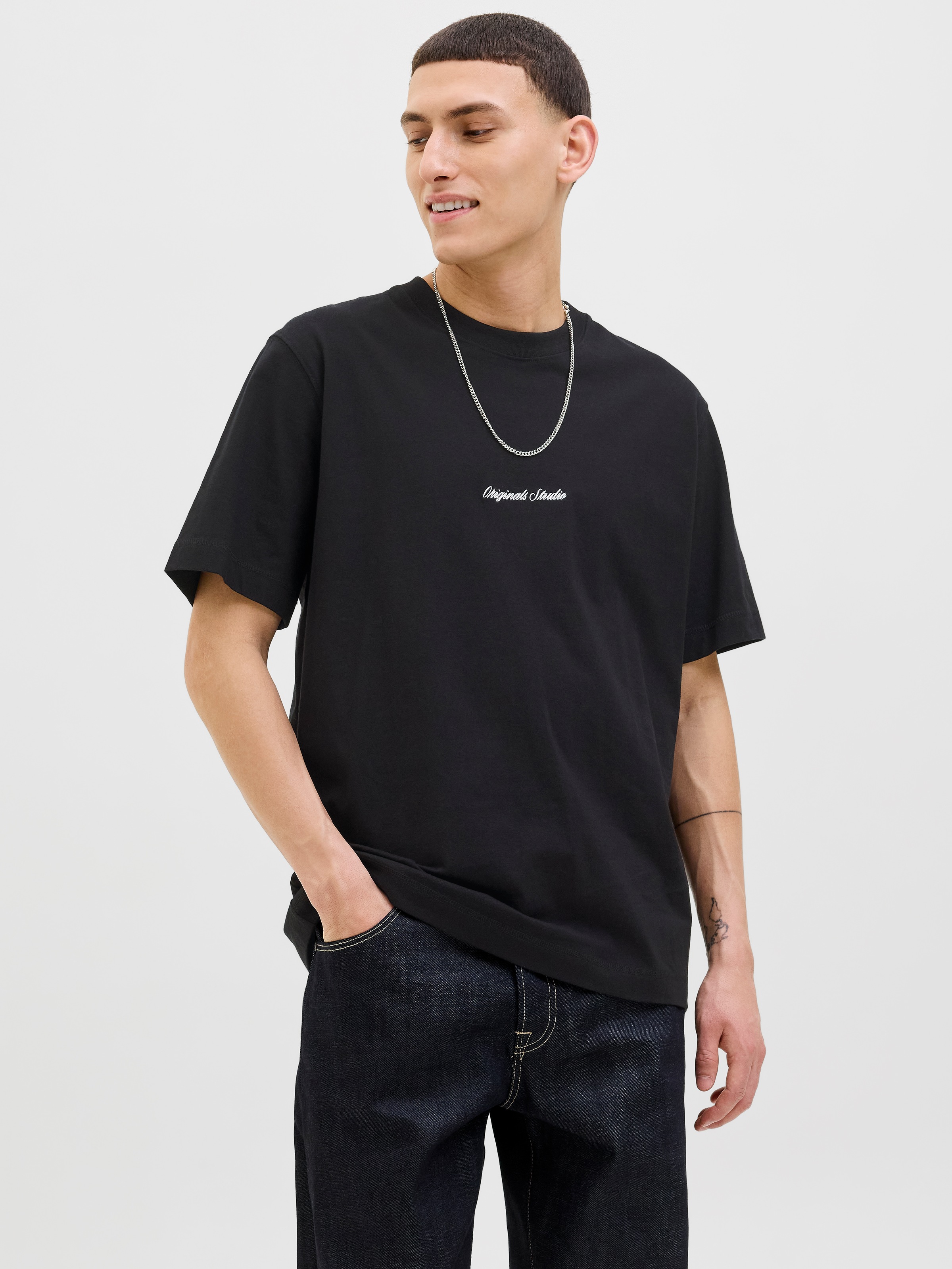 Jack & Jones Rundhalsshirt "JORNORREBRO EMB TEE SS CREW NECK NOOS" Baumwolle, locker geschnitten