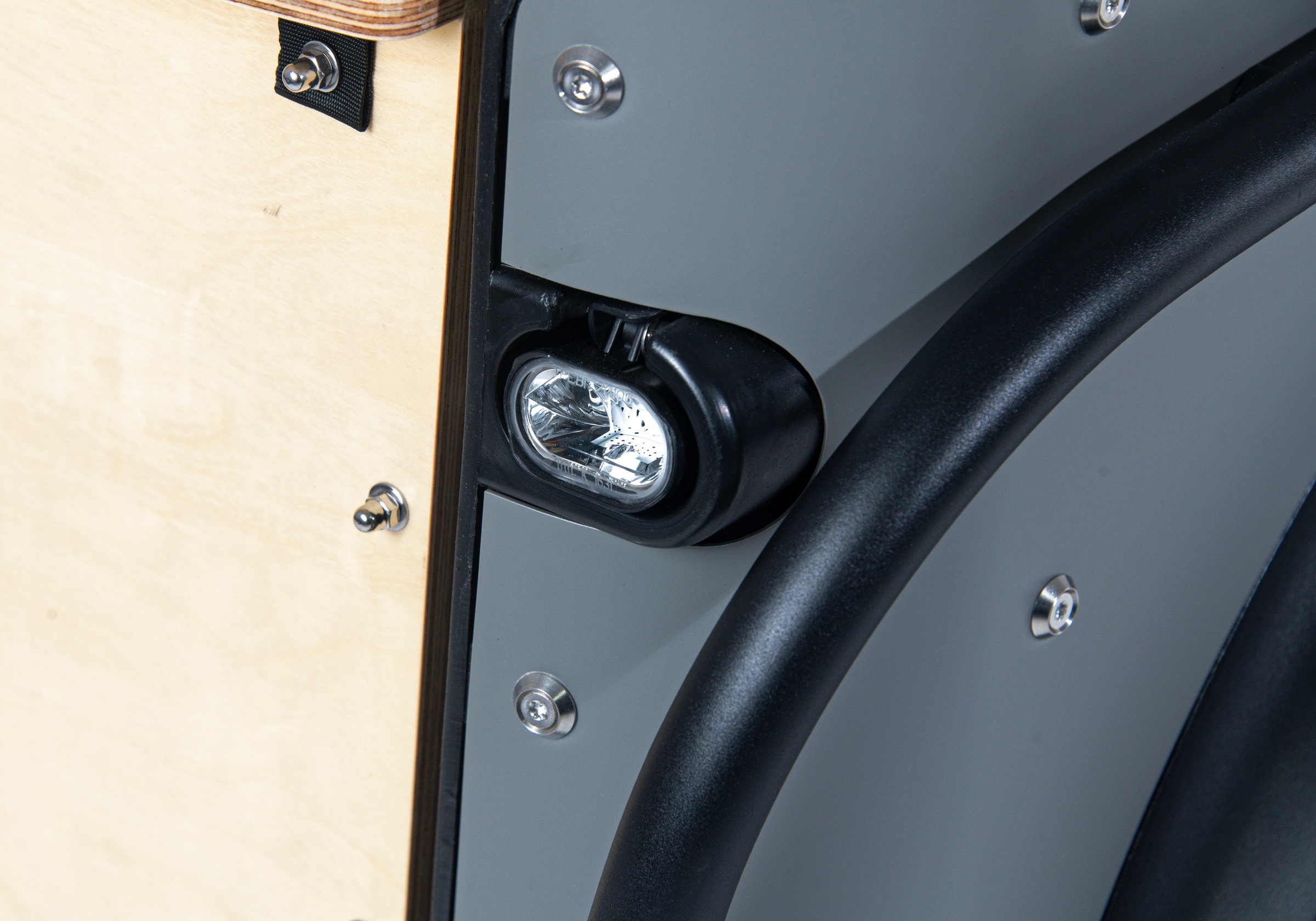 Royal Cargo Bikes »Cargo 3W Premium 17,5Ah / 630 Wh 24 / 26 Zoll grau« 7 Gang Shimano Nexus Schaltwerk Nabenschaltung Mittelmotor 250 W