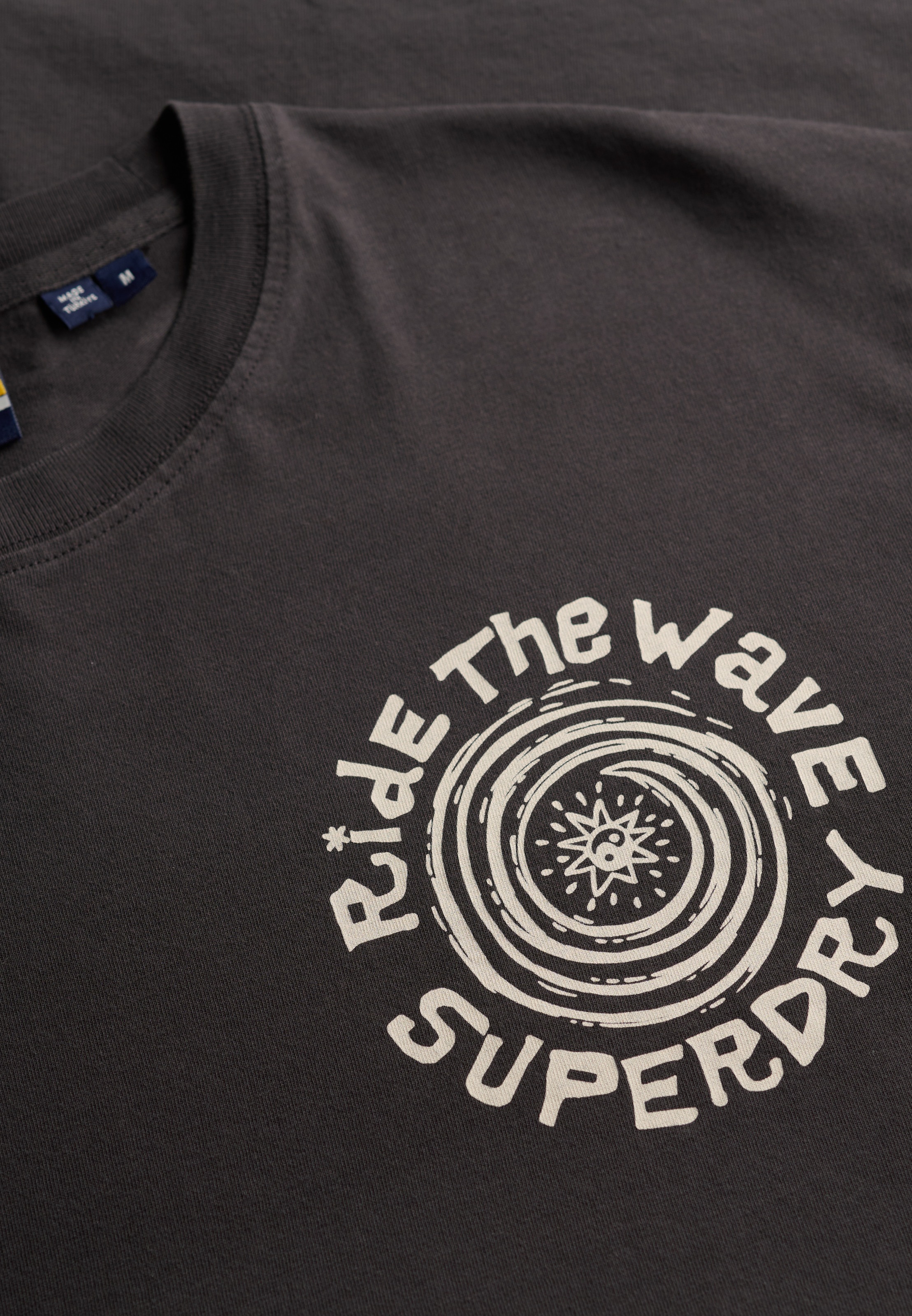 Superdry Rundhalsshirt »OUTDOOR NARRATIVE LOOSE TEE«