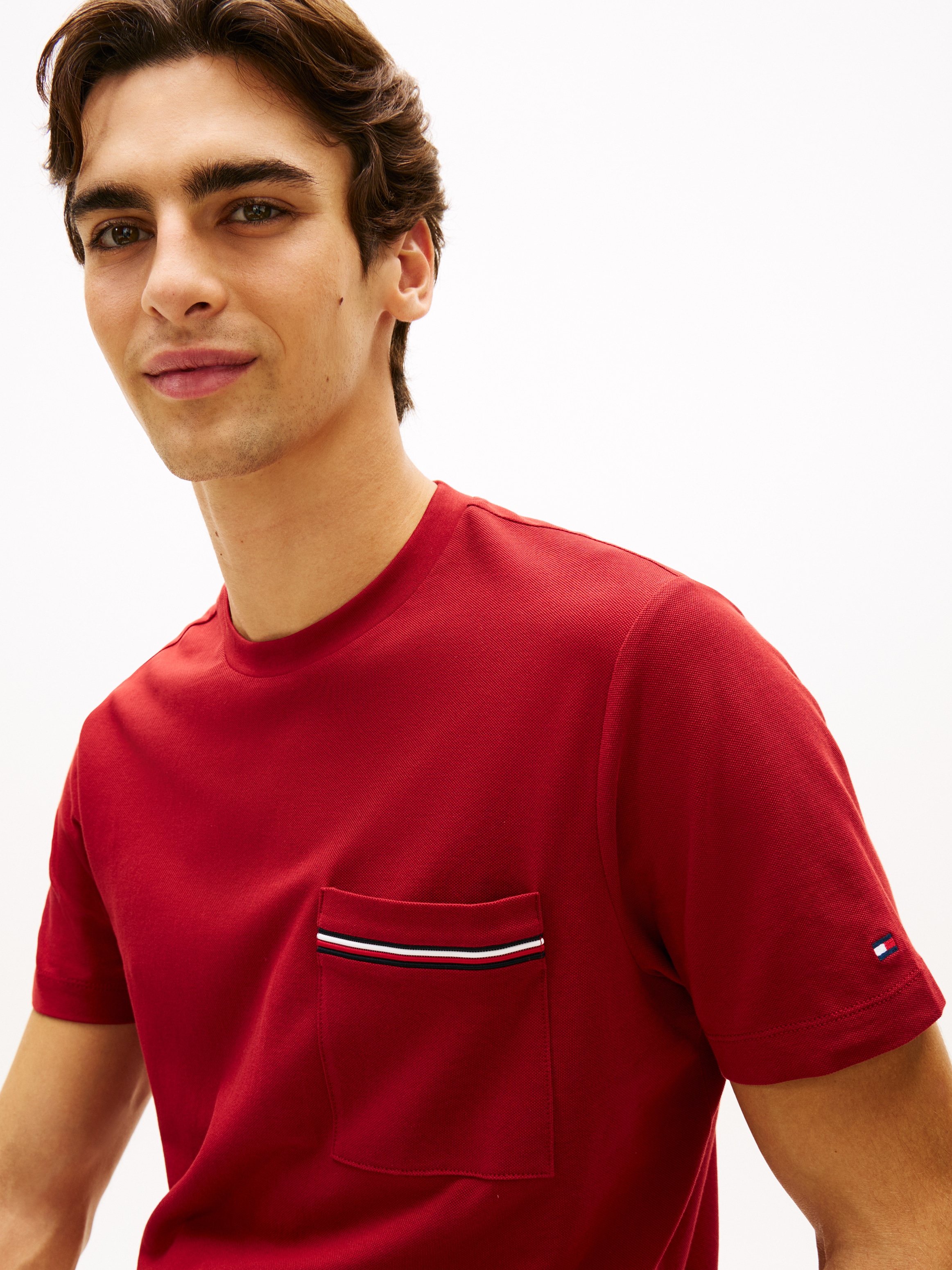 Tommy Hilfiger T-Shirt »GLOBAL STRIPE PIQUE POCKET« Regular fit mit Brusttasche