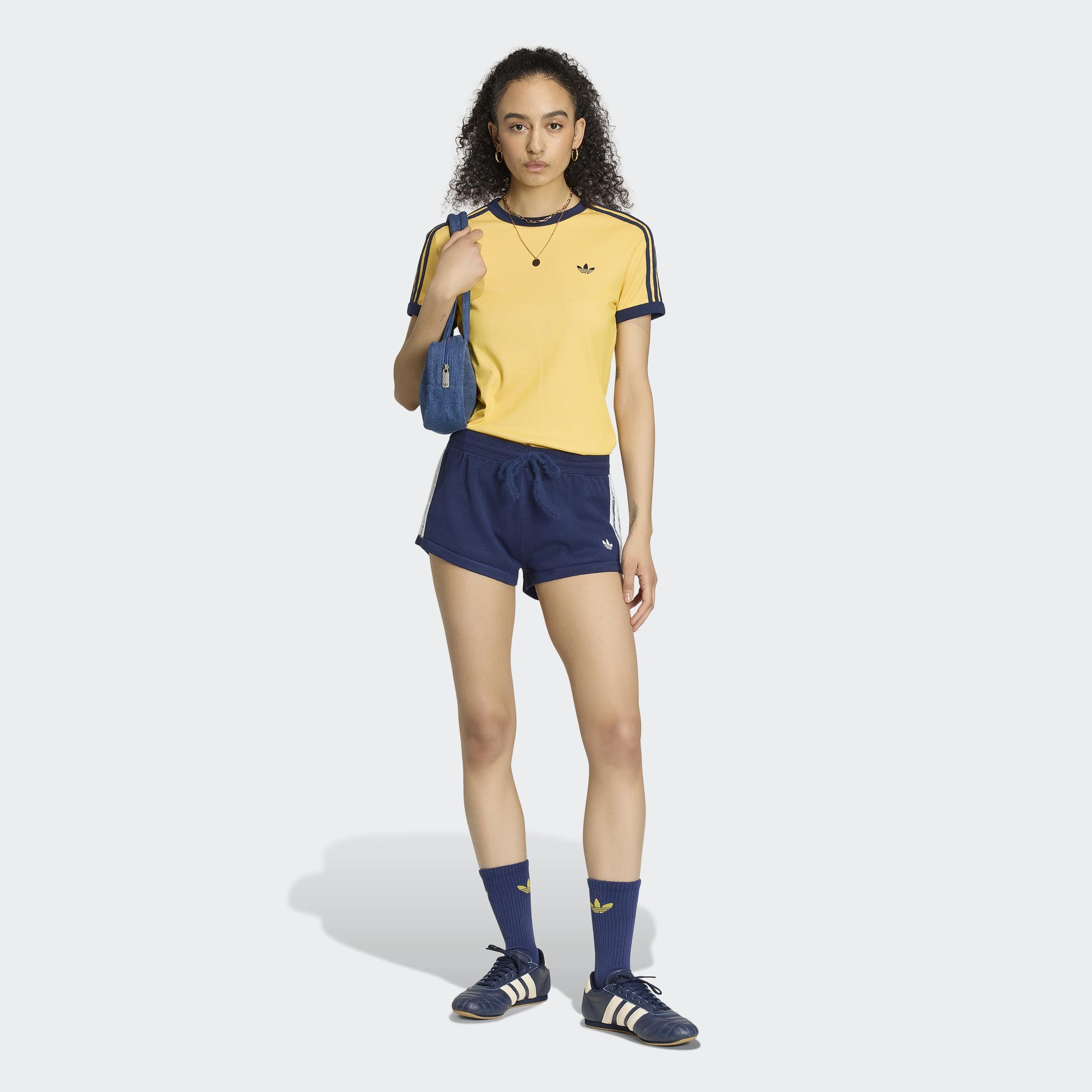 adidas Originals T-Shirt »3S CALI TEE« für Erwachsene, mit Rundhalsausschnitt, ohne Verschluss, aus Polyester