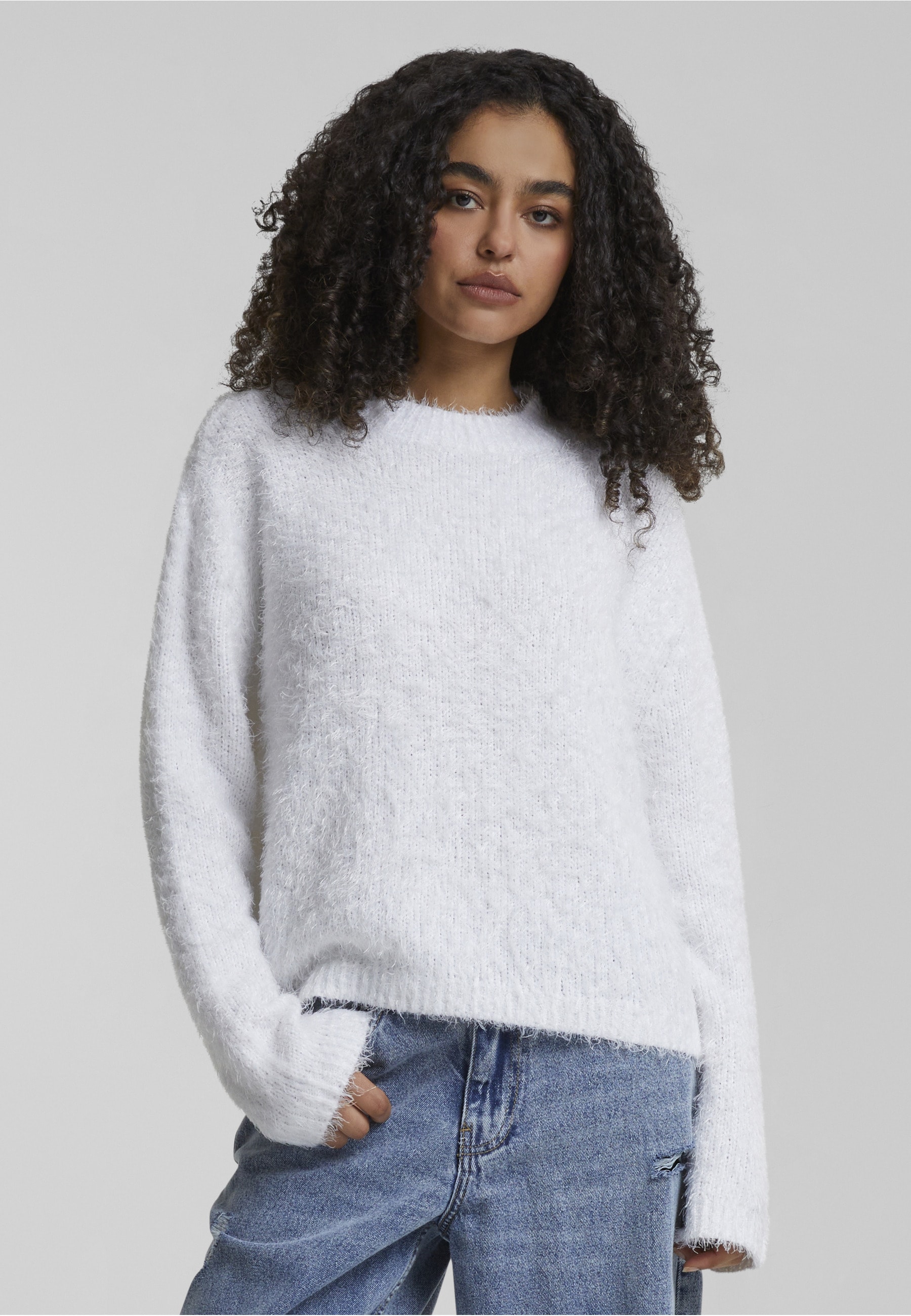 URBAN CLASSICS Fleecepullover »Urban Classics Damen Ladies Feather Mock Neck Sweater«, 1 Stk.
