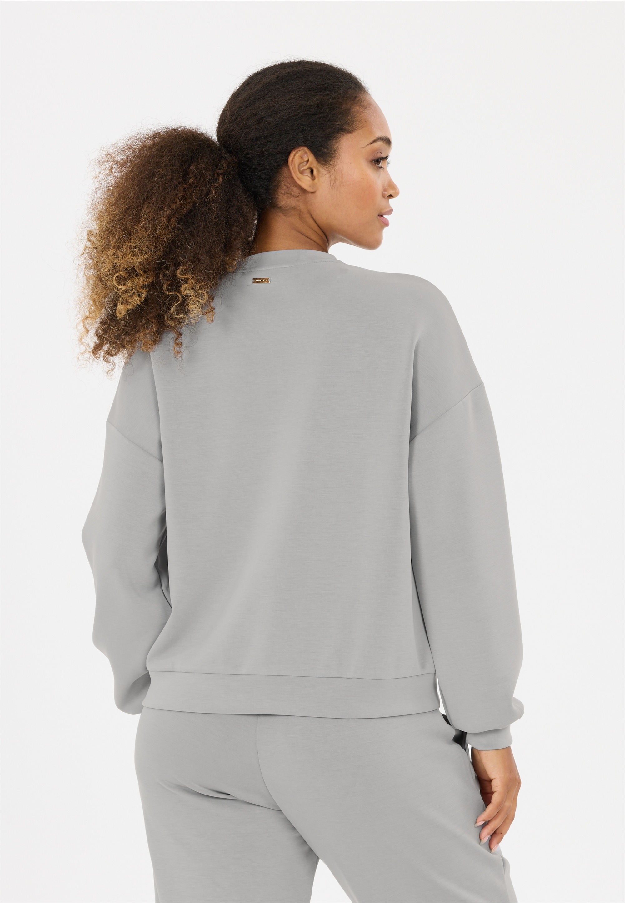 ATHLECIA Sweatshirt »Jillnana«, im klassischen Design

