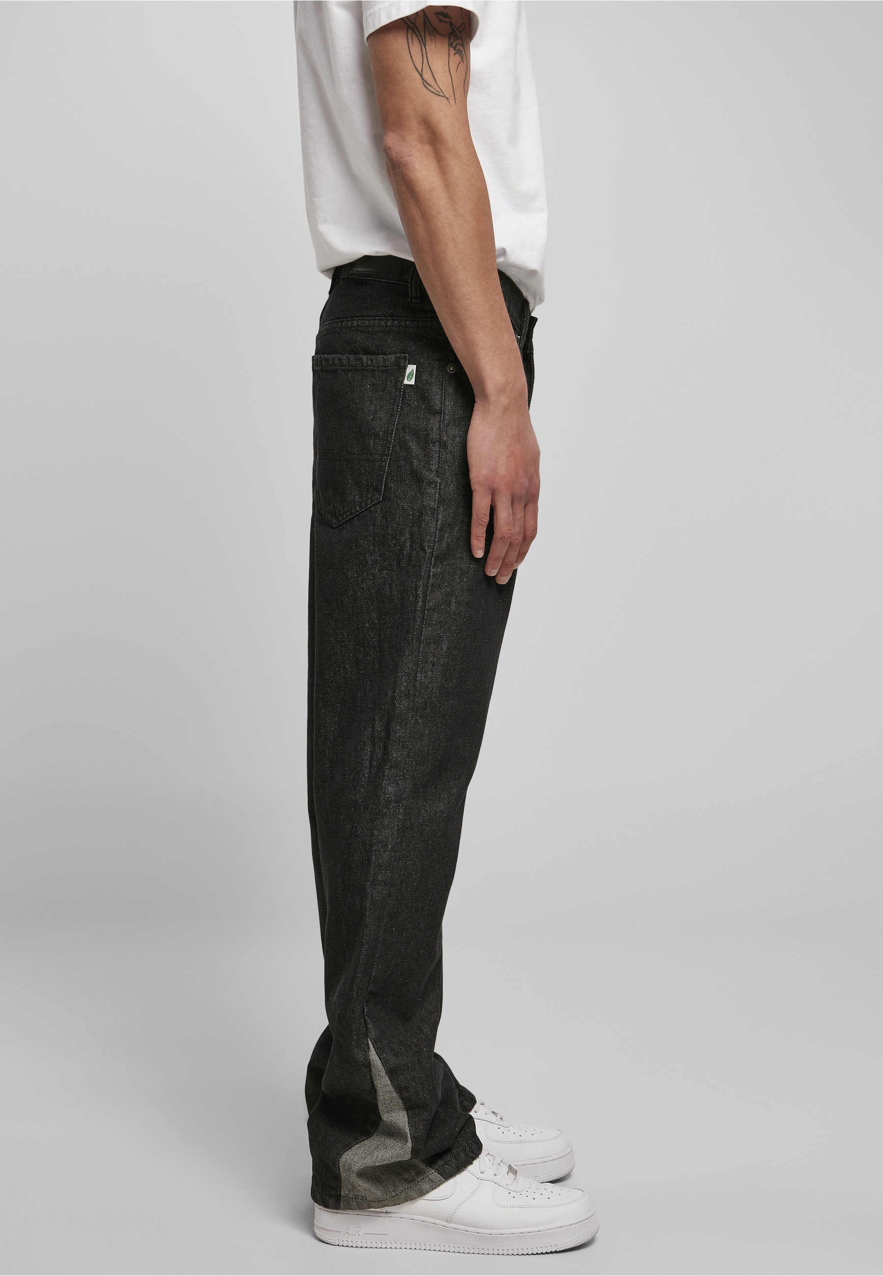 URBAN CLASSICS Bequeme Jeans »Urban Classics Herren Organic Triangle Denim« 1 Stk.