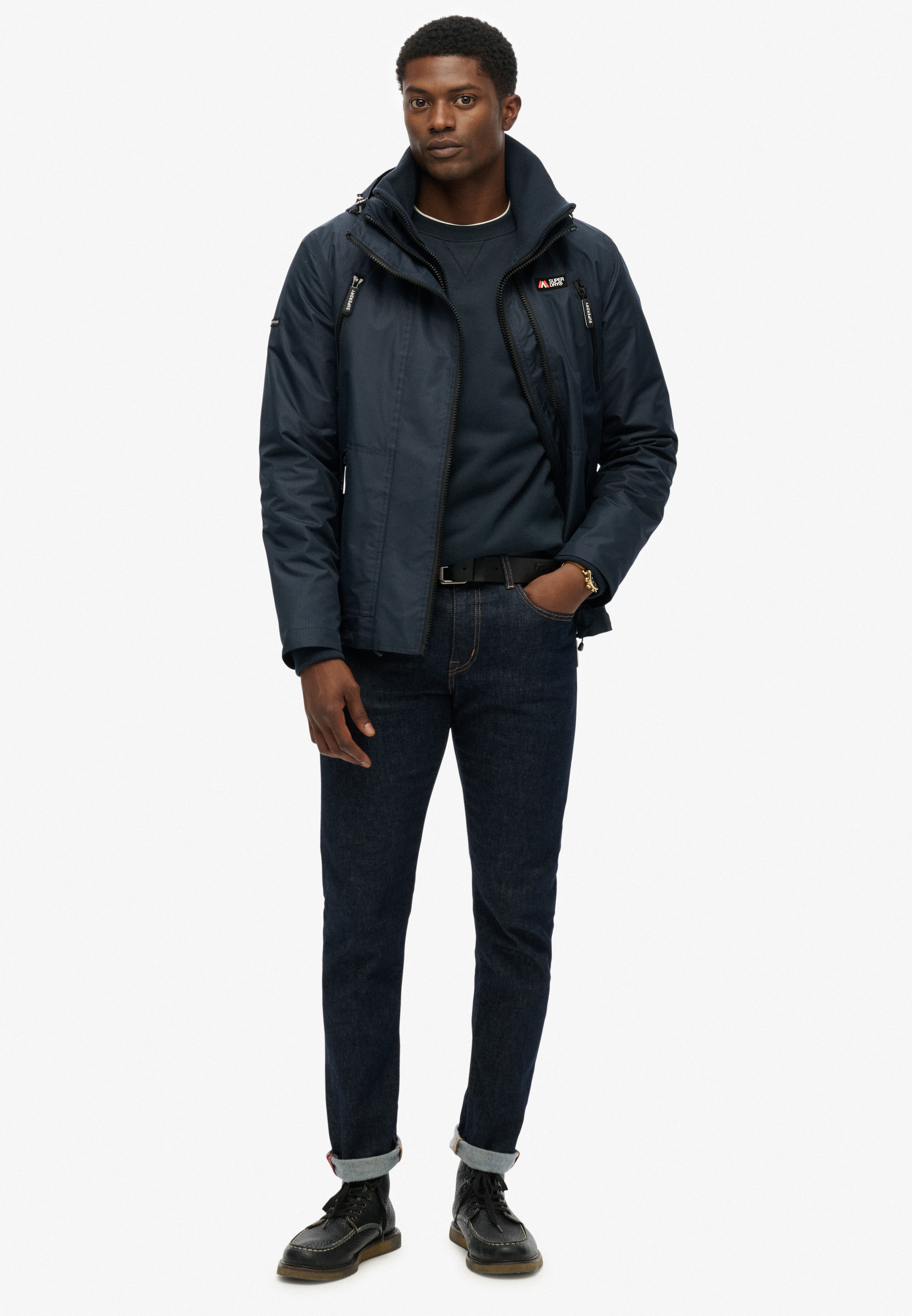 Superdry Outdoorjacke »HOODED MTN WINDBREAKER JACKET«, mit Kapuze