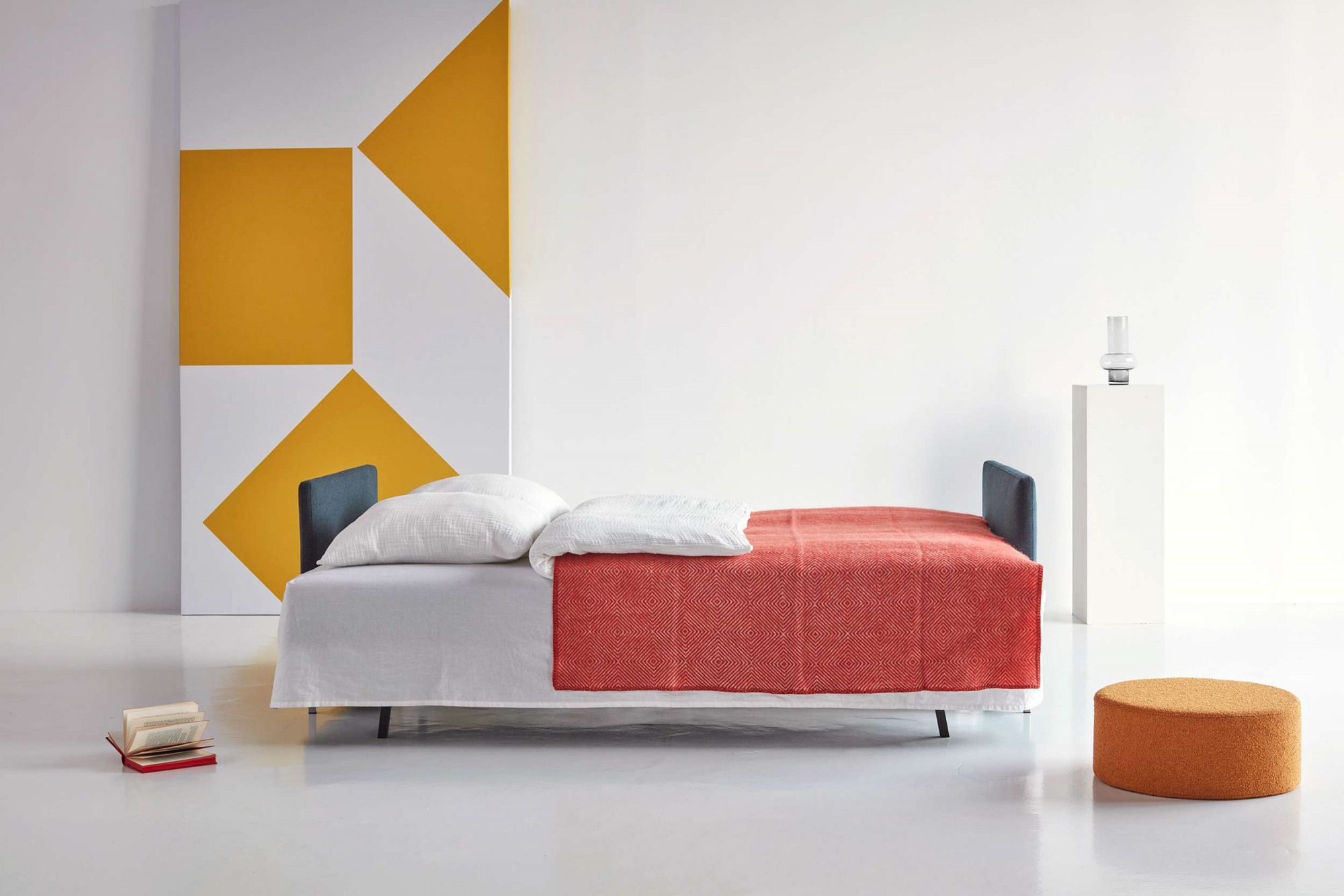 INNOVATION LIVING ™ 3-Sitzer »Nordham«, Sehr kompaktes Schlafsofa, Klassisches Sofa, Komfortables Bett