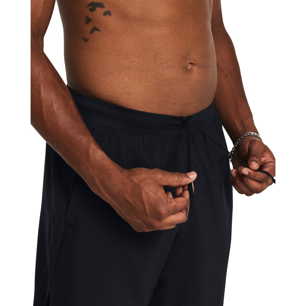 Under Armour® Shorts »UA LAUNCH 7'' SHORTS«