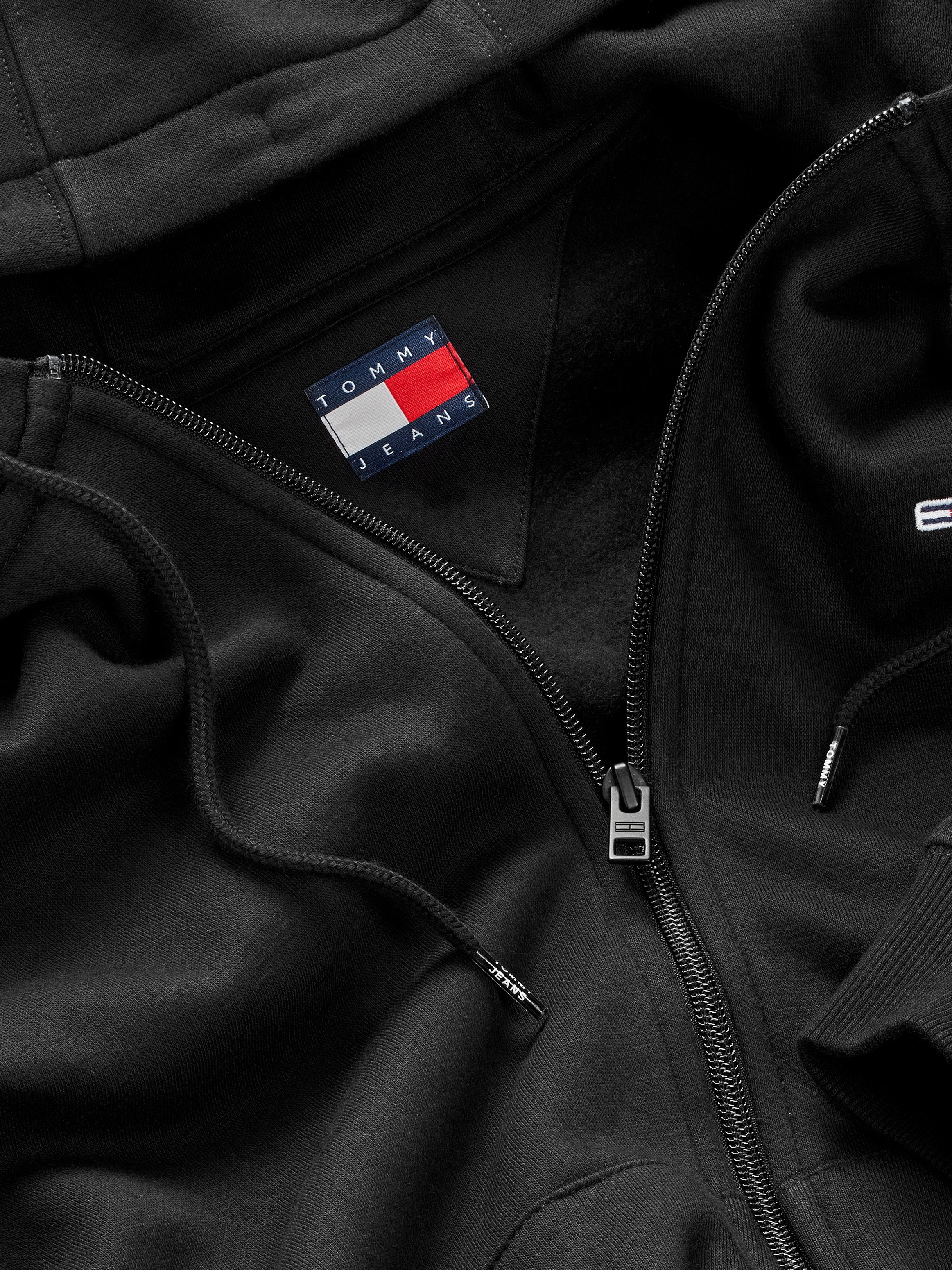 Tommy Jeans Sweatjacke »TJW REG S FLAG ZIP THRU«, mit Logostickerei