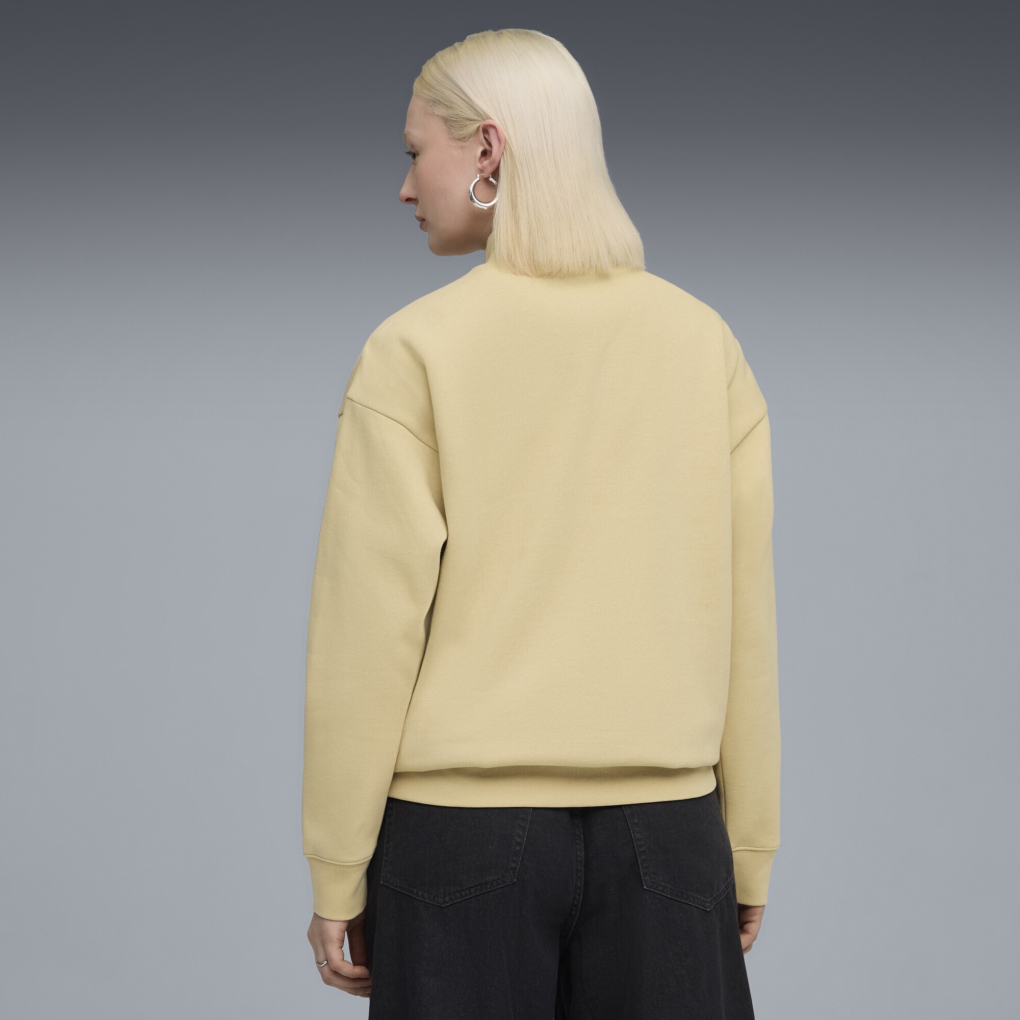 PUMA Sweatshirt »Essentials Script Relaxed Sweatshirt Damen«