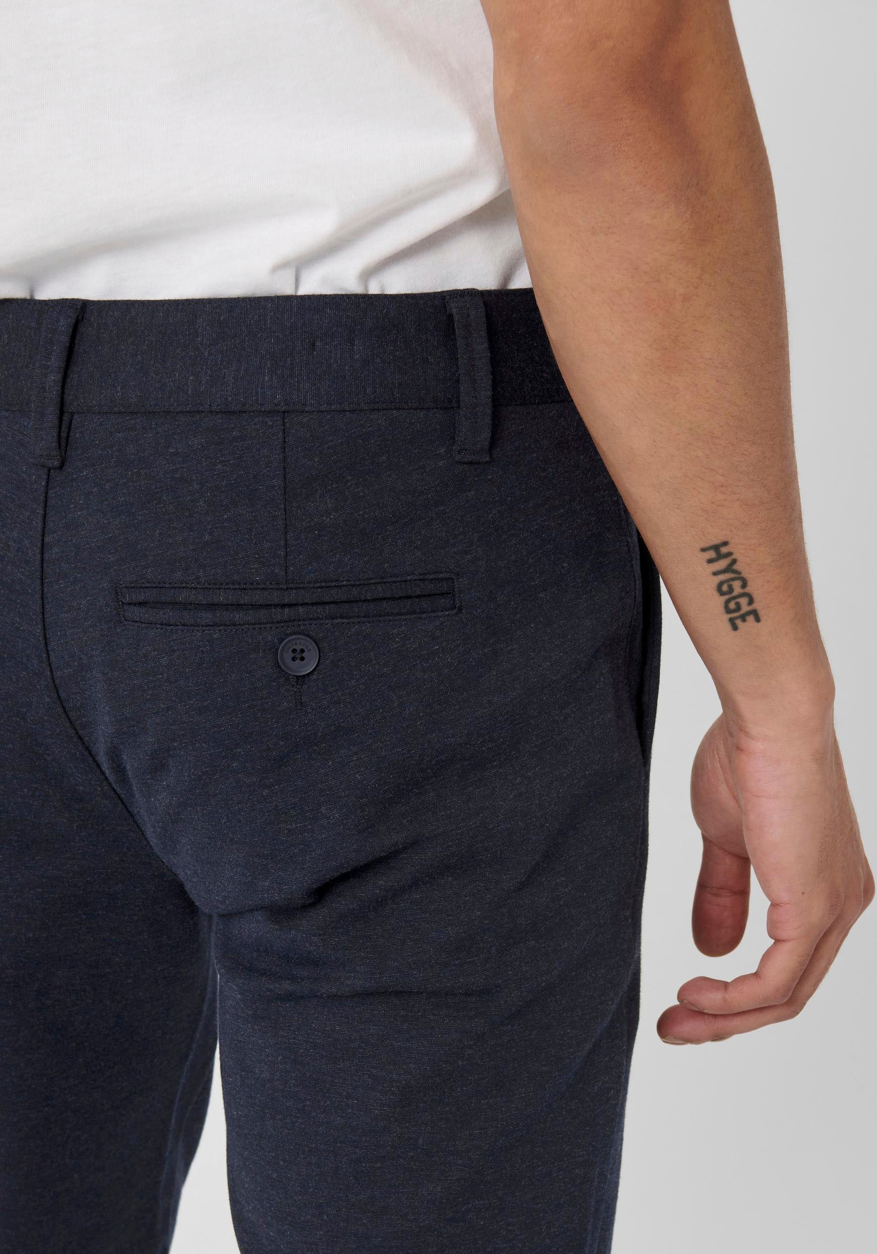 ONLY & SONS Chinohose, mit geschlossenen Gesäßtaschen