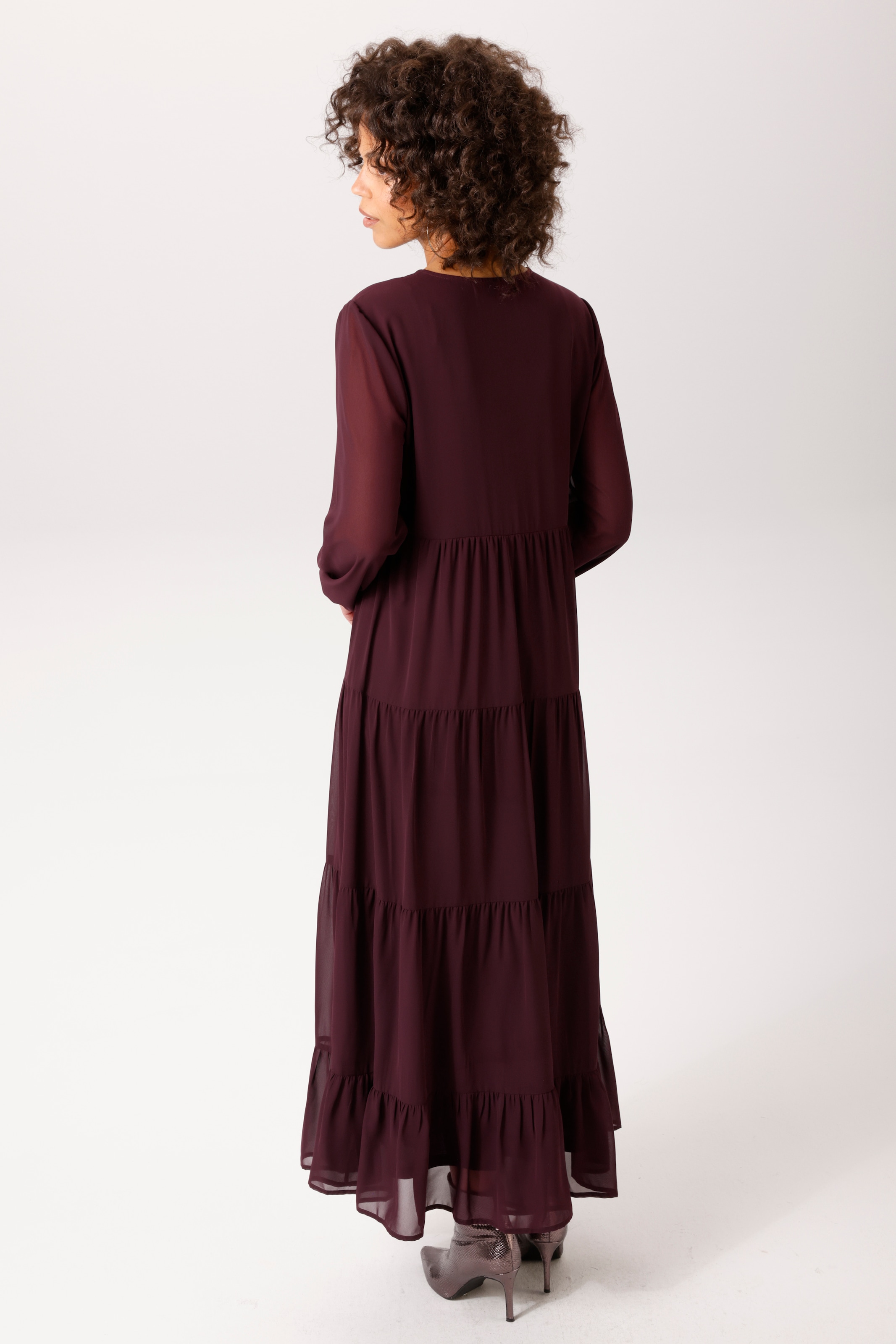 Aniston CASUAL Maxikleid in trendiger Farbpalette - NEUE KOLLEKTION