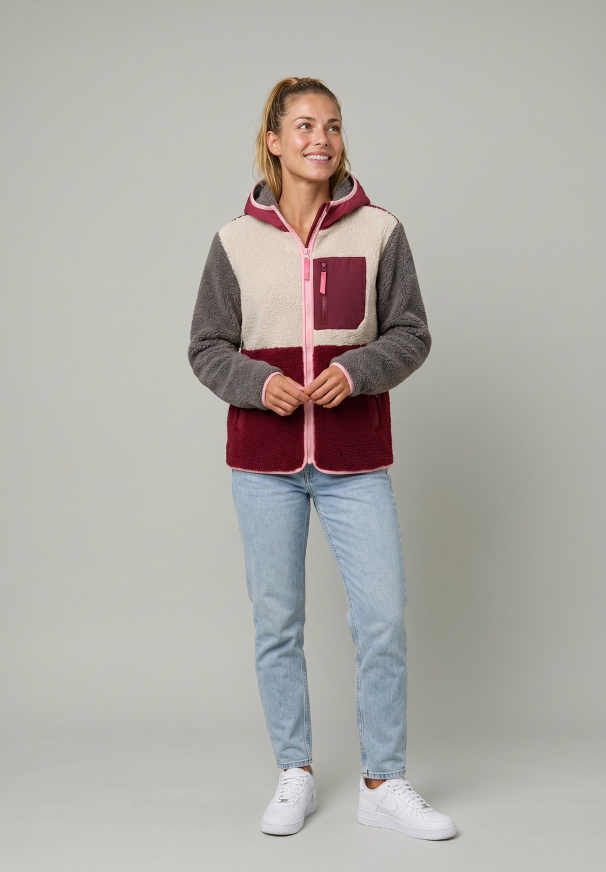 Derbe Fleecejacke »Kuschelby Colorblocking« Teddyfleece, Colorblocking, Kapuze, Reißverschlusstaschen