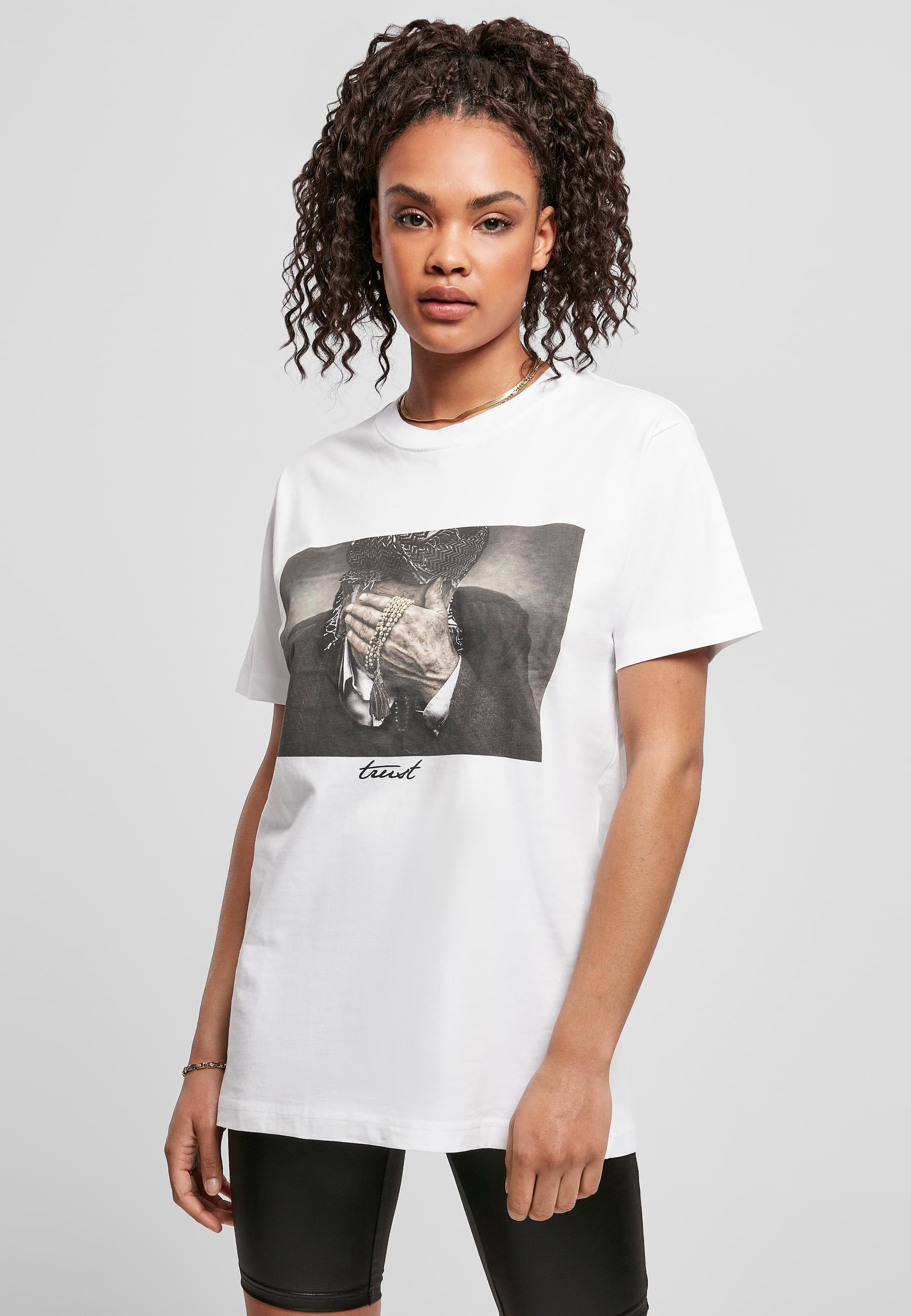 MisterTee T-Shirt »MisterTee Herren Le Papillon Oversize Tee«, (1 tlg.)