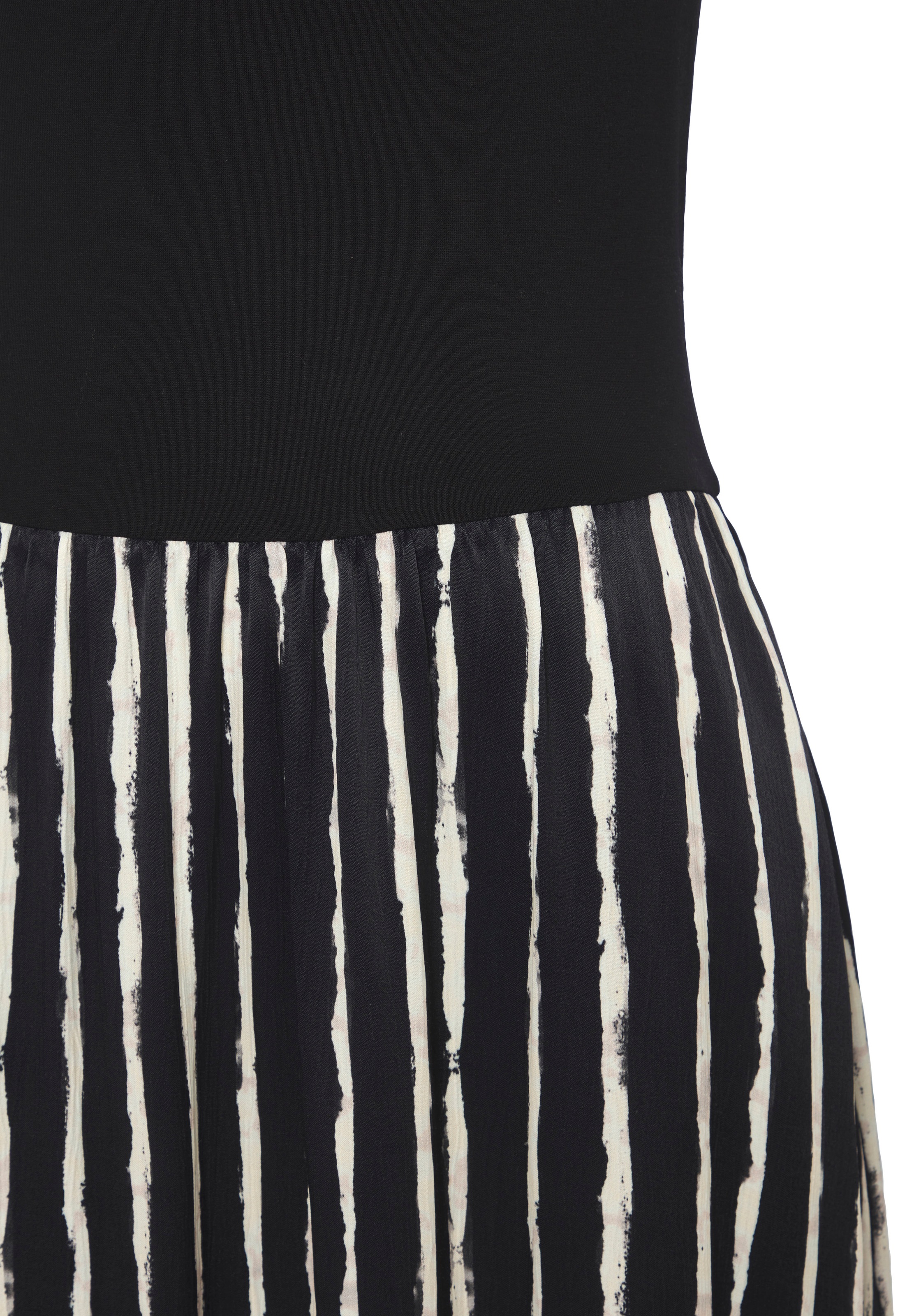 Buffalo Maxikleid Seitennahttaschen