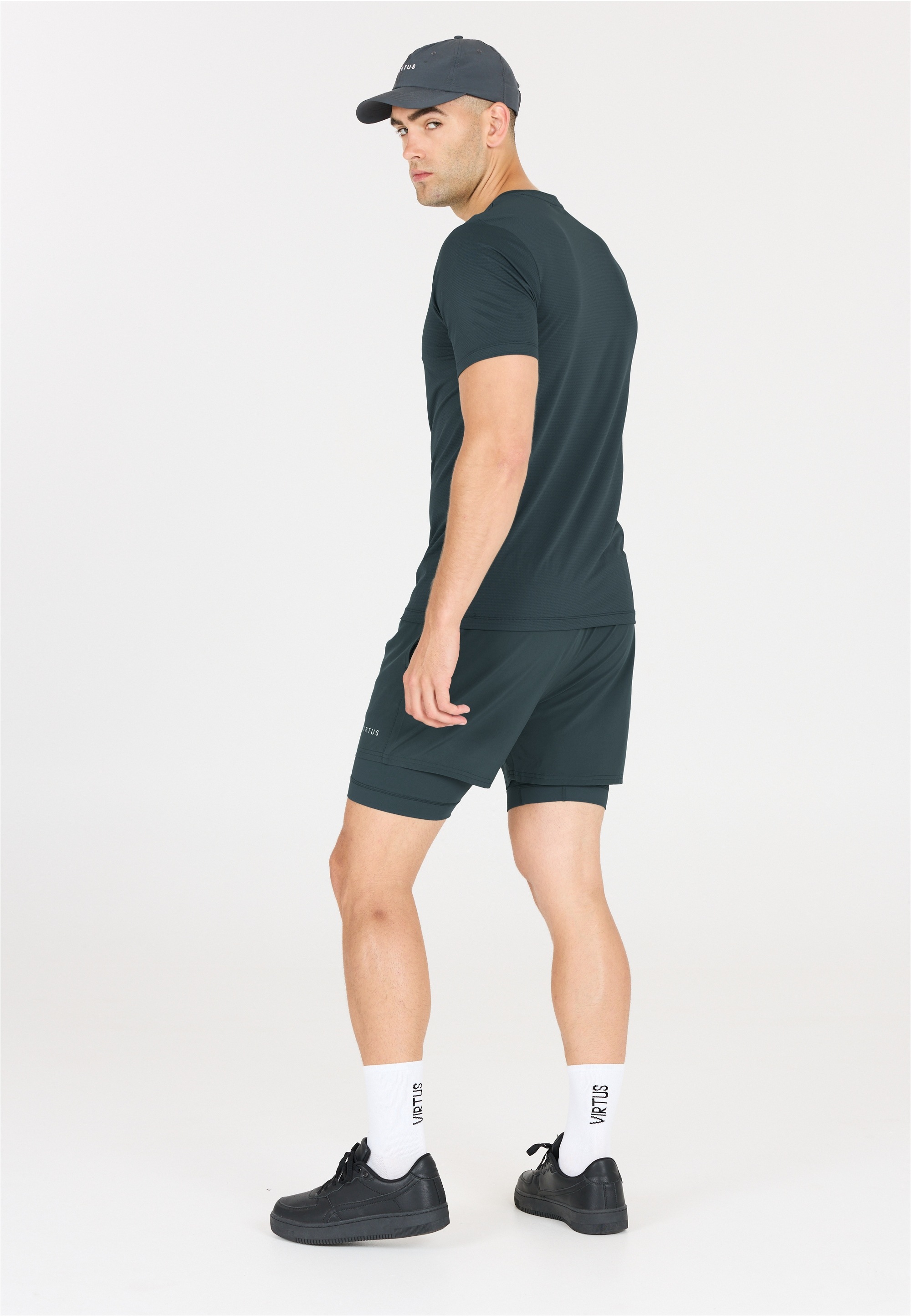 Virtus Funktionsshirt »Roger«, mit antibakterieller Silver -Technologie