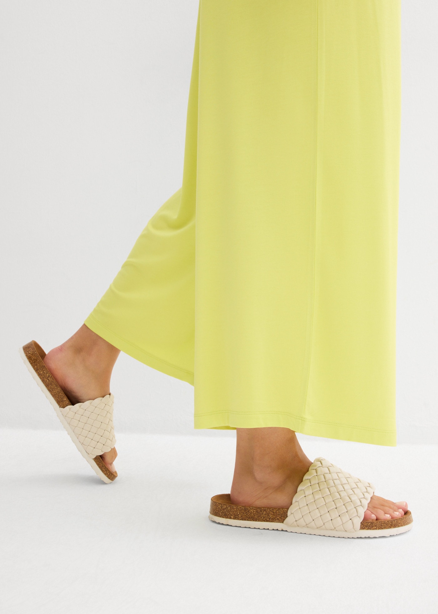 bonprix Culotte  lockere Passform, aus Viskose und Elasthan, 7/8-Länge