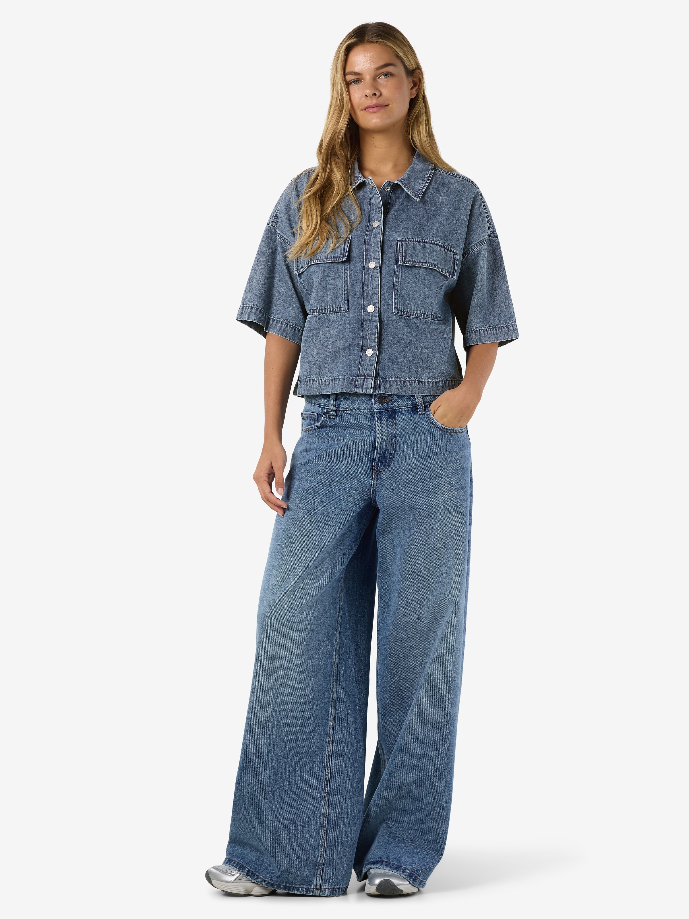 Thumbnail - Noisy may Jeansbluse "NMENZA S/S REG CROP SHIRT MG004MB NOOS"