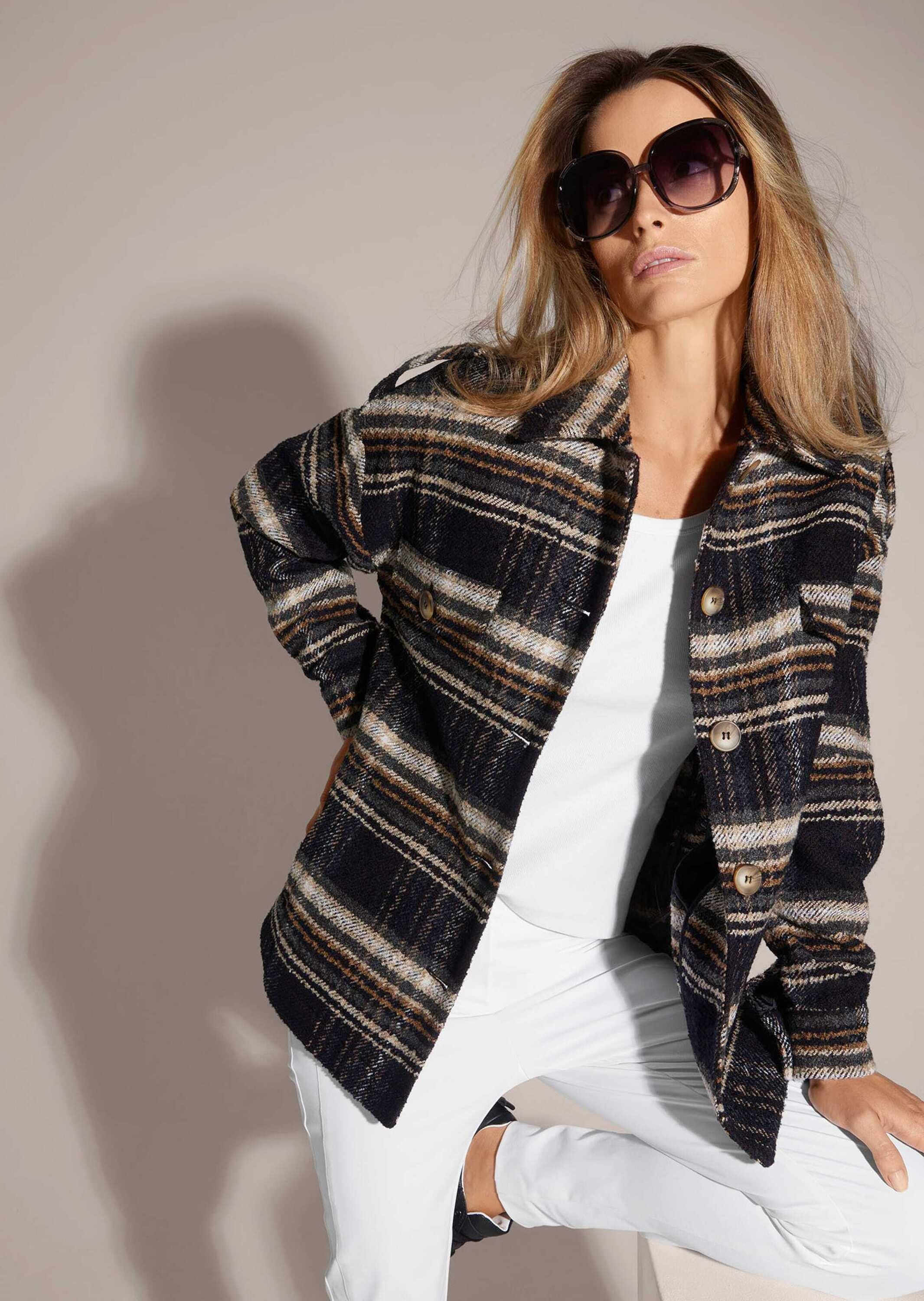 MADELEINE Outdoorjacke »Jacke Jacke in modisch lässigem Look«