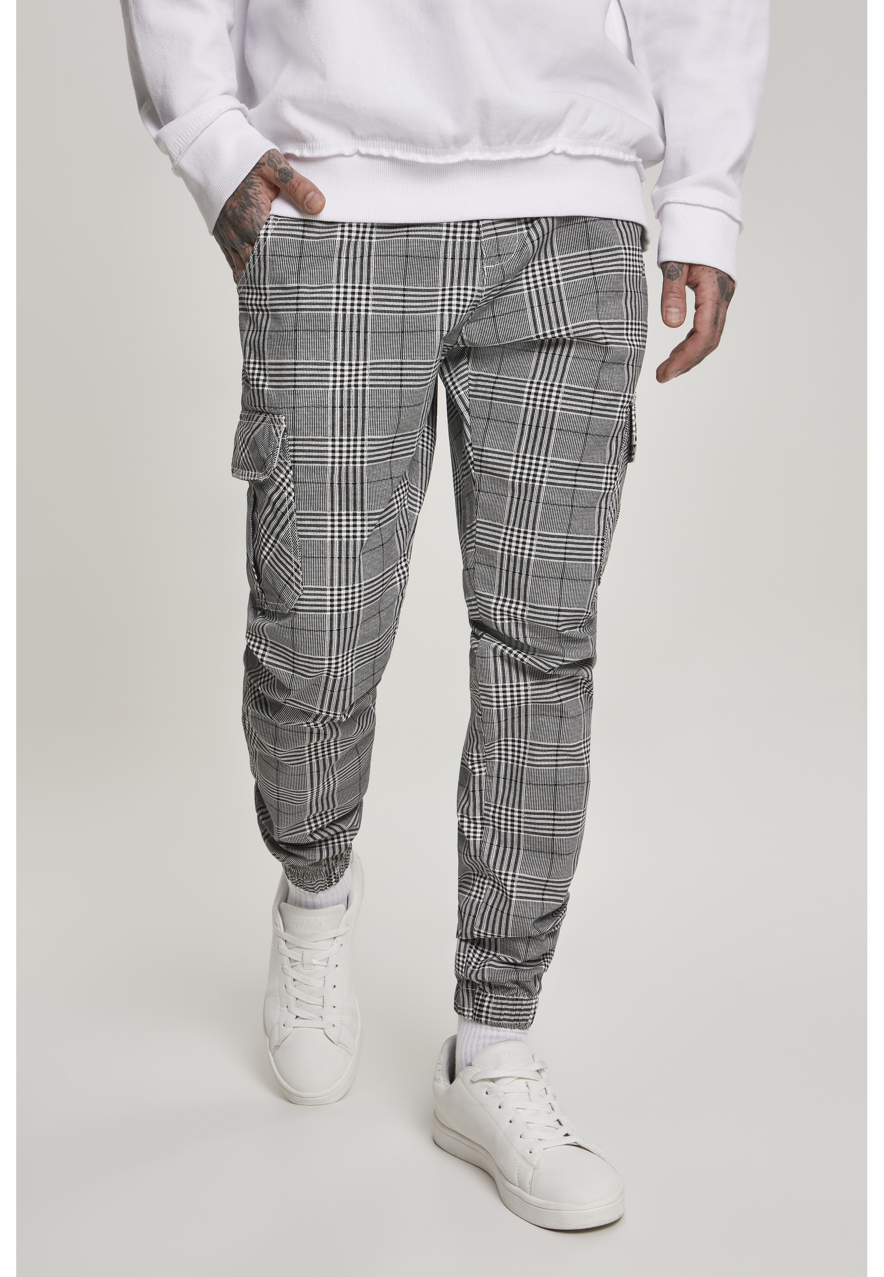 URBAN CLASSICS Cargohose »Urban Classics Herren AOP Glencheck Cargo Jog Pants«