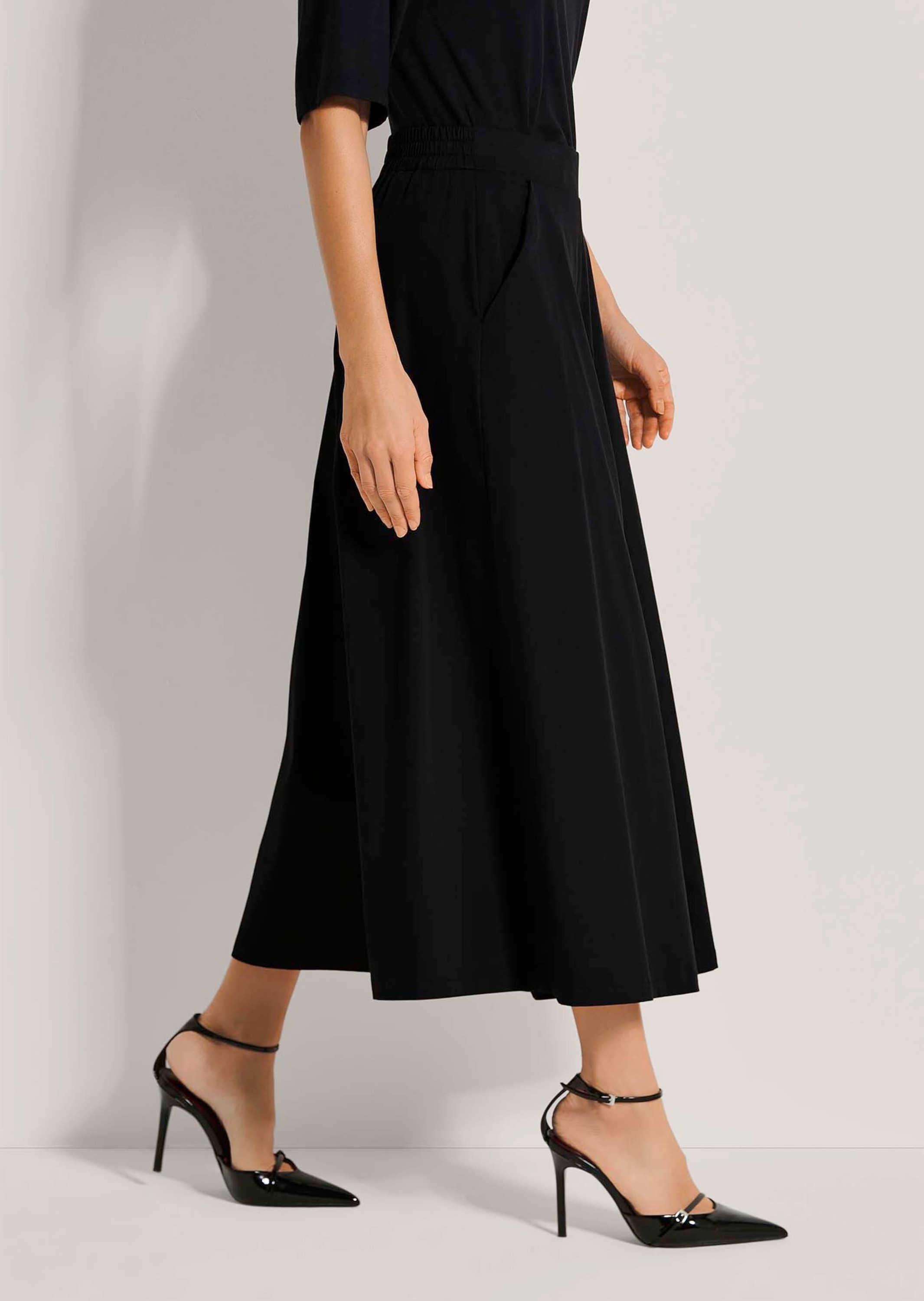 MADELEINE Jogger Pants »Hosenrock Hosenrock zum Schlüpfen«