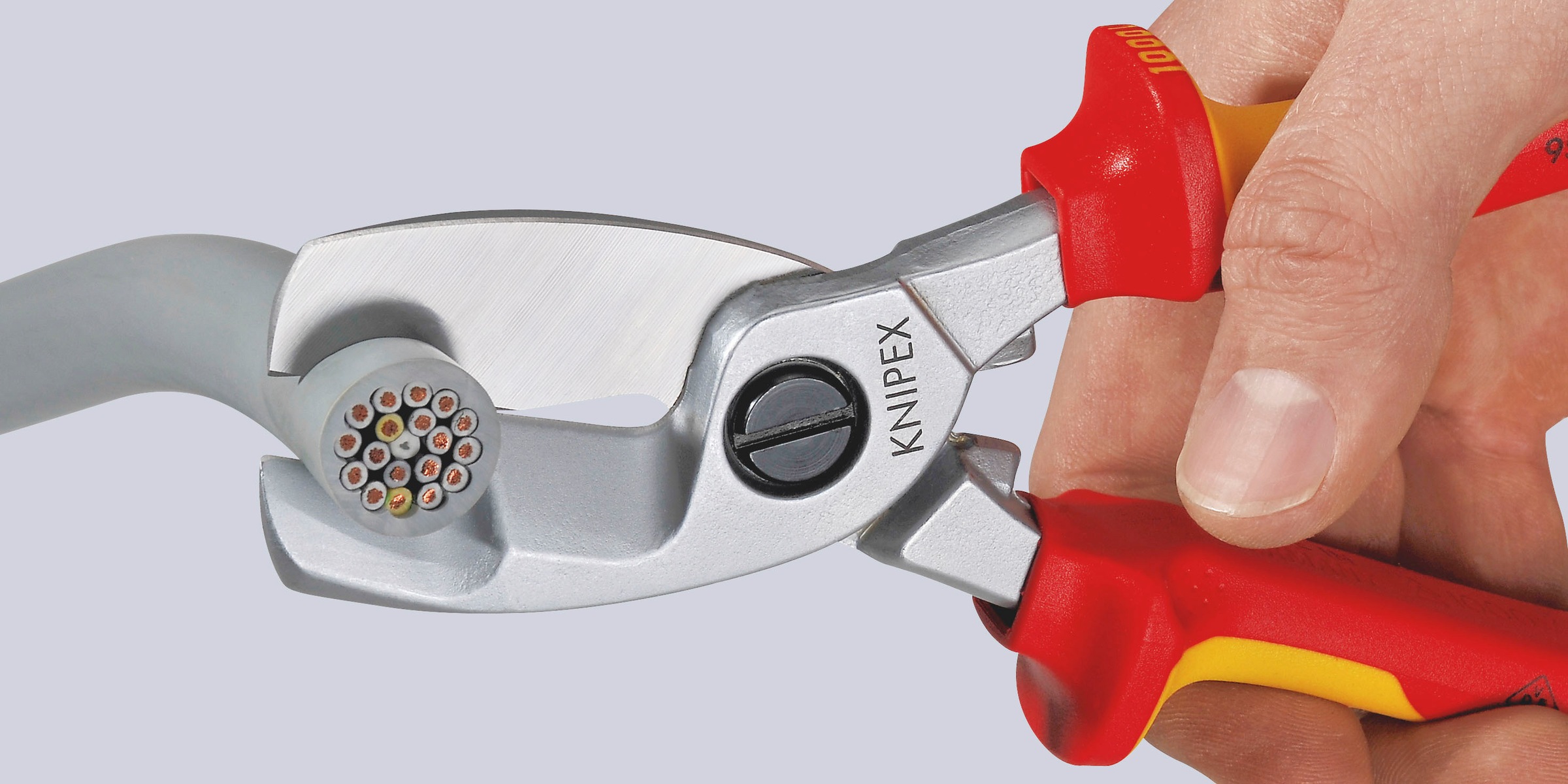 Knipex Kabelschere »95 16 200 mit Doppelschneide«, isoliert mit Mehrkomponenten-Hüllen, VDE-geprüft verchromt 200 mm