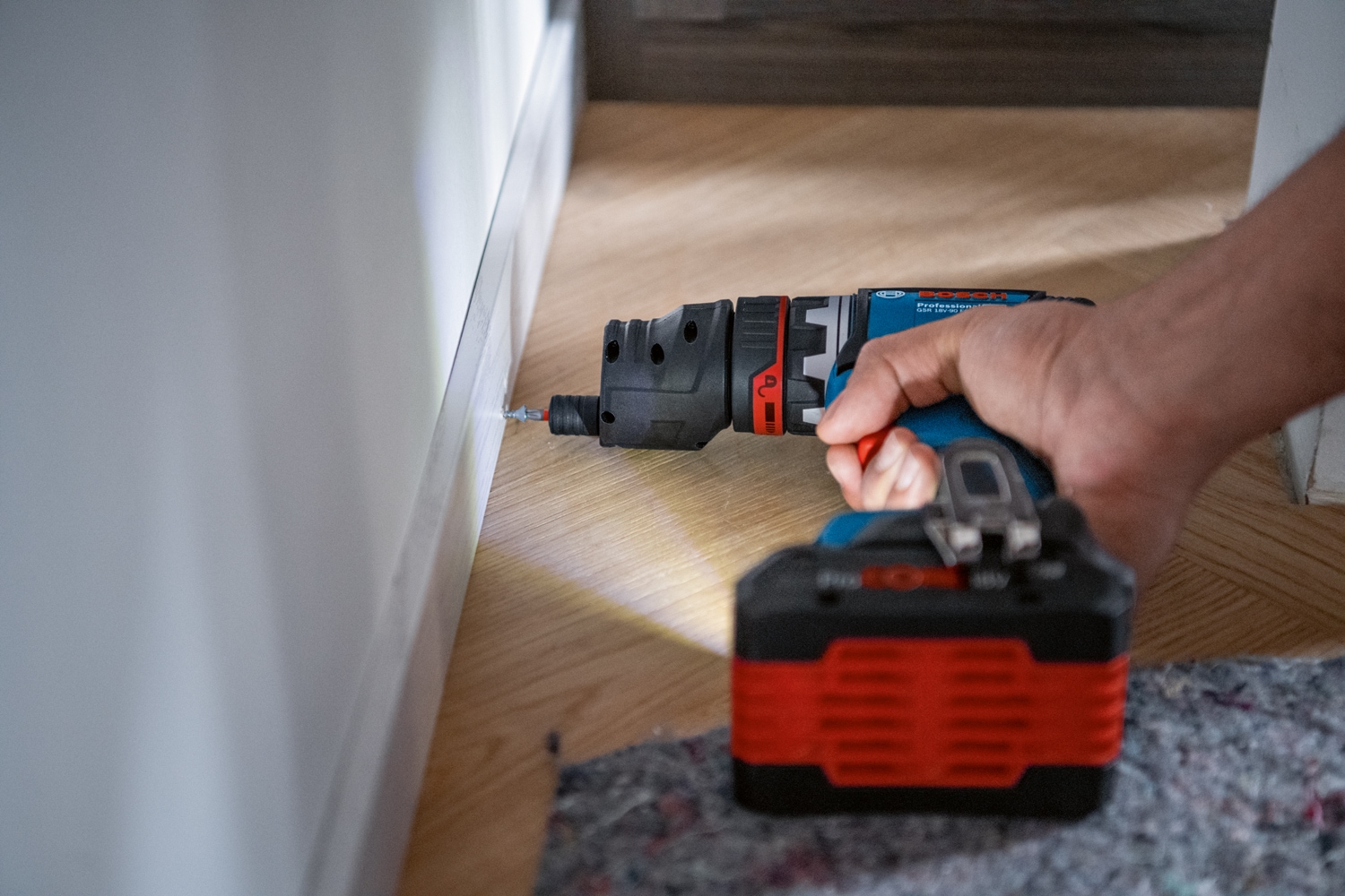 Bosch Professional Akku-Bohrschrauber »»GSR 18V-90 FC««, Inkl. 2x Akkus 4,0Ah und Schnellladegerät GAL 18V-40, in L-BOXX 136