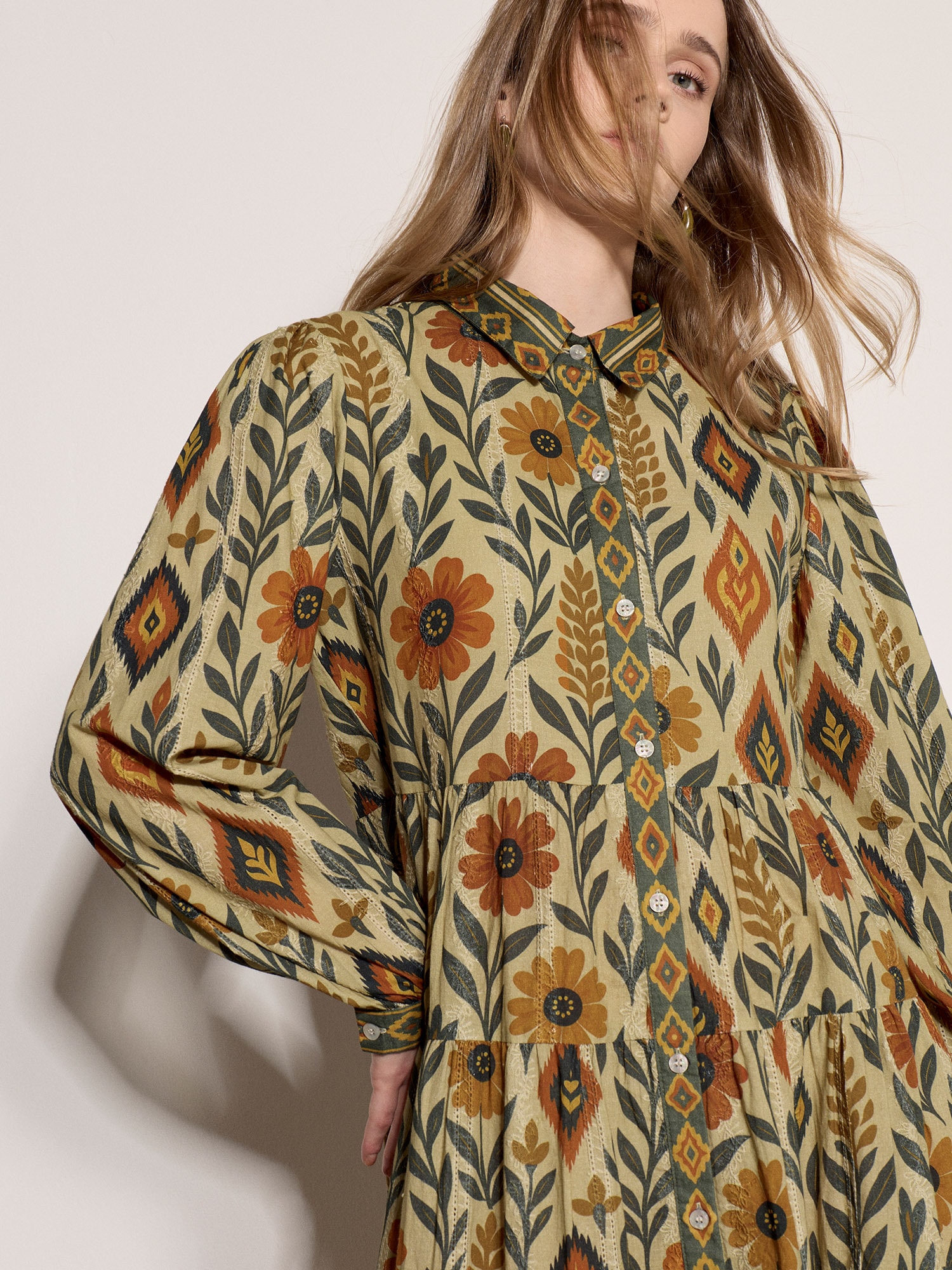 Apricot Midikleid »Midikleid« mit Stufen