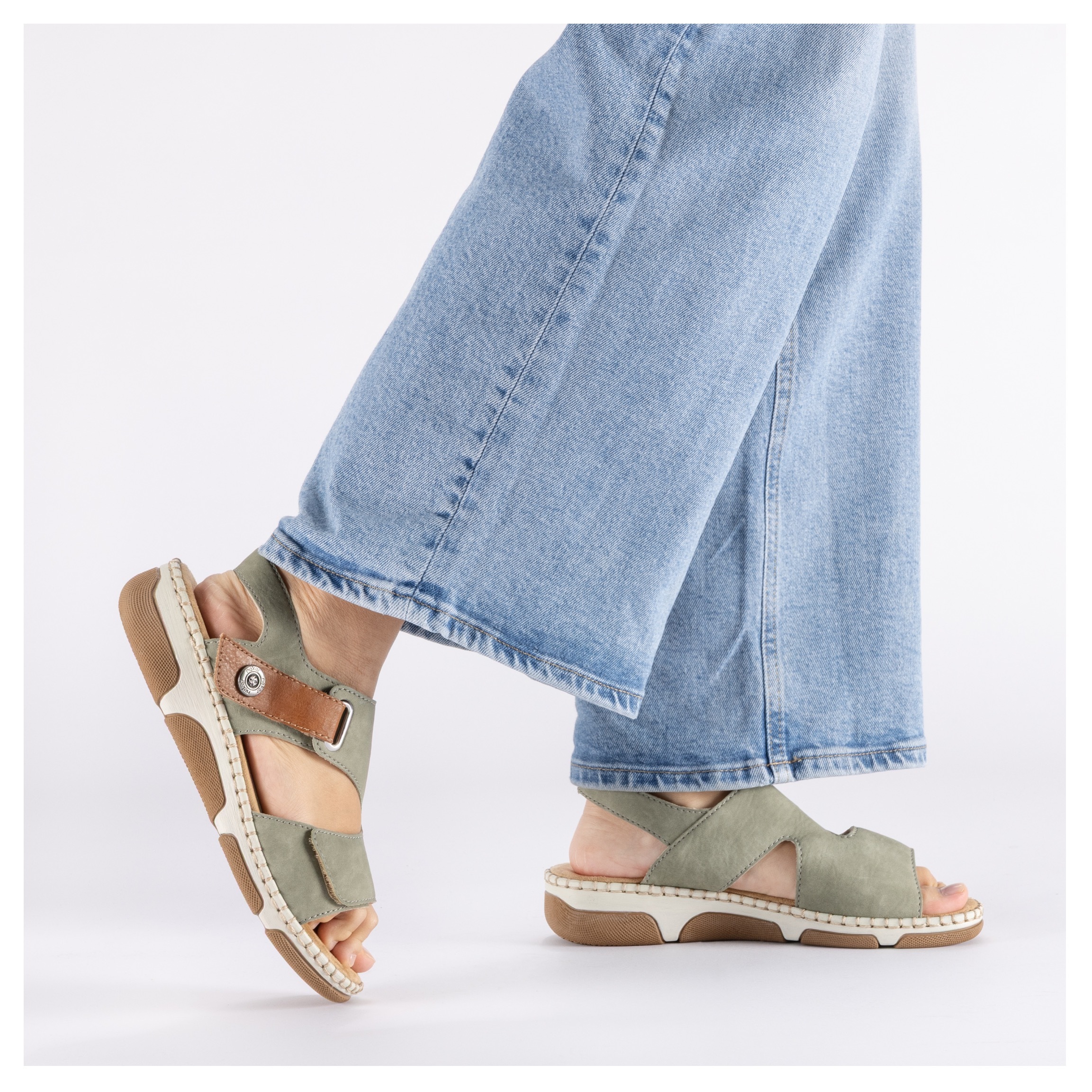 Rieker Sandale  Sommerschuh, Klettschuh mit aufwändiger Ziernaht an der Laufsohle