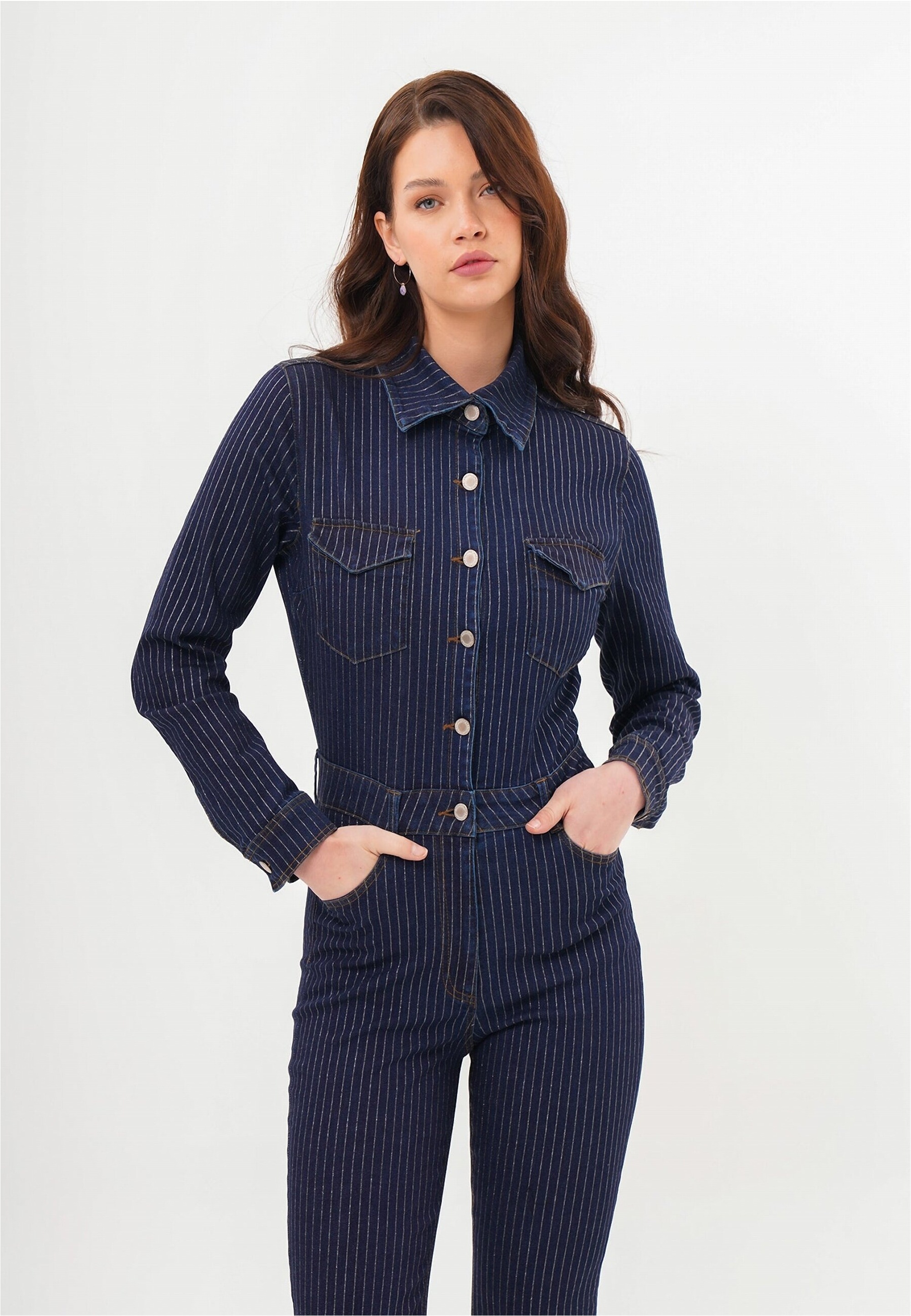 freshlions Jumpsuit »Danika«, im angesagten Jeans-Stil