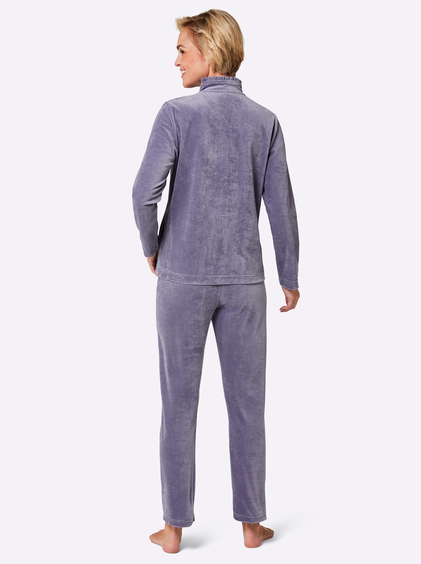 Thumbnail - Hausanzug