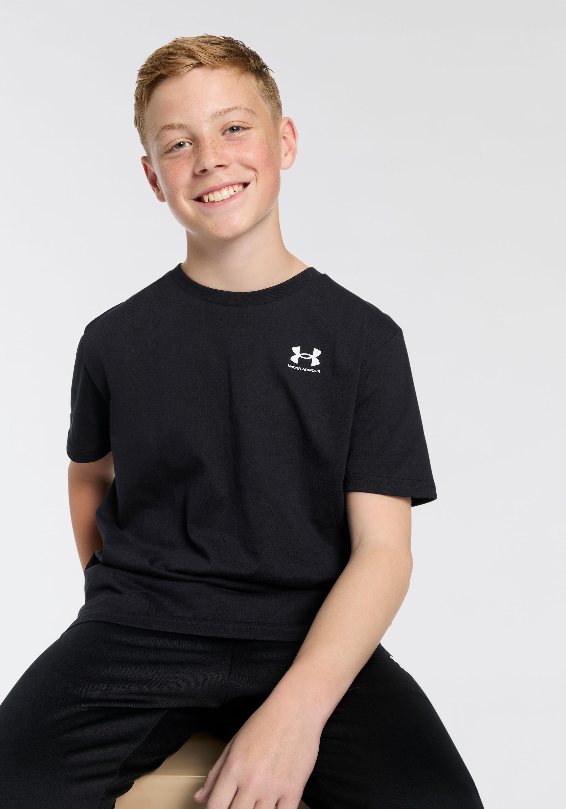 Under Armour T-Shirt "UA B SPORTSTYLE LC SS" für Jugendliche geeignet, Kurzarm, mit Rundhalsausschnitt