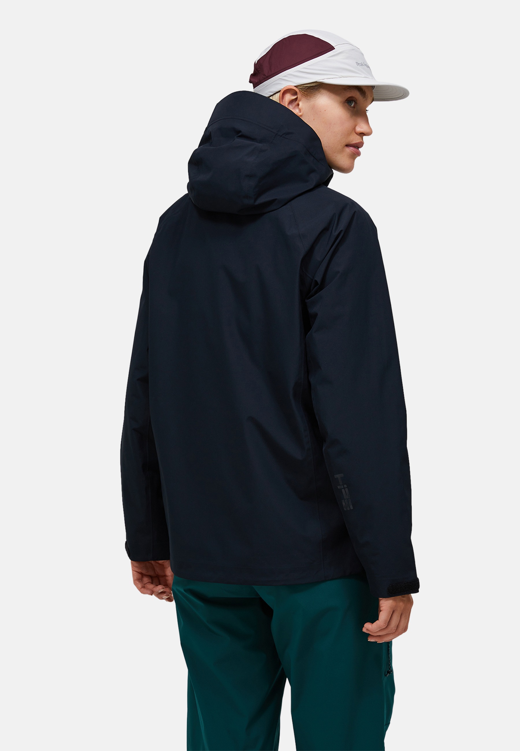 Peak Performance Funktionsjacke »W Treeline Hipe® 2.5l Shell Jacket« mit sportivem Design