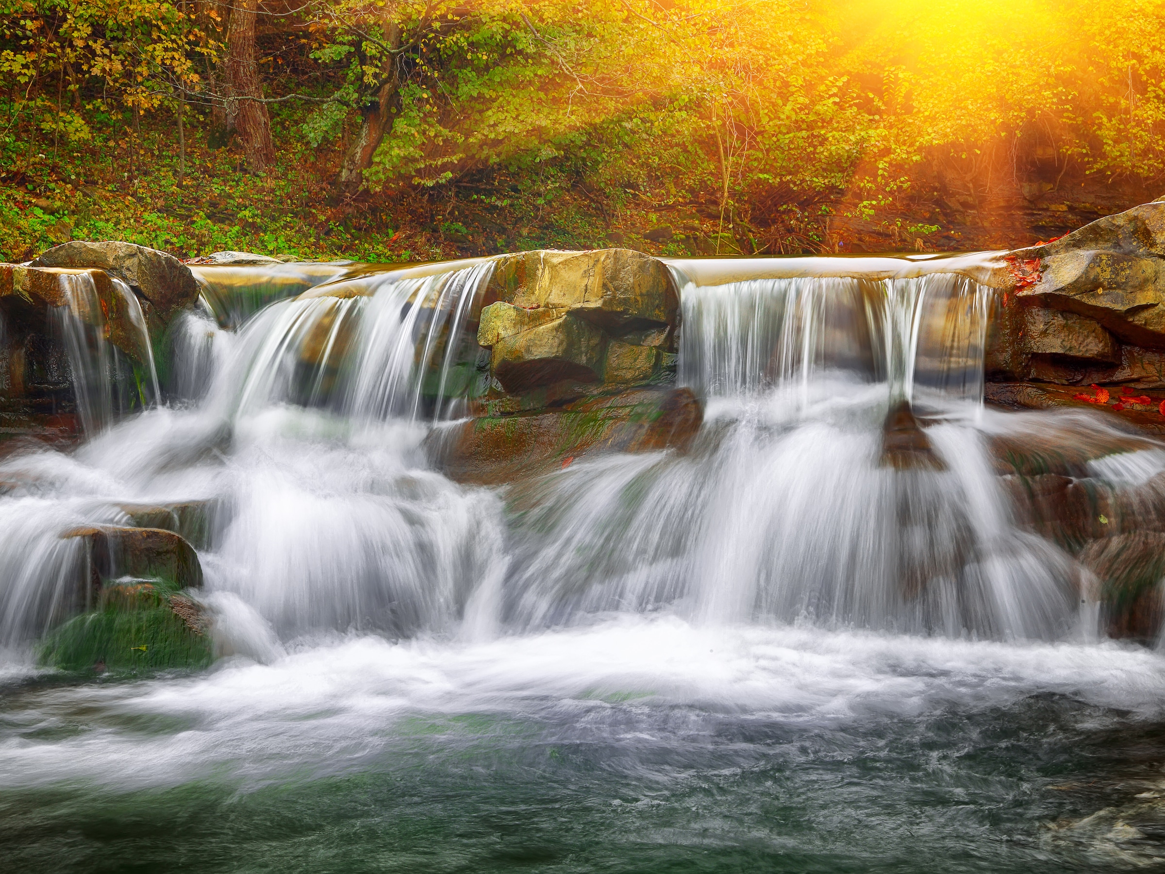 Fototapete PAPERMOON "Mountain Waterfall", bunt, B:3,5m L:2,6m, Vlies, Tapeten - B/L: 3,5m x 2,6m, Bahnen: 7 Stk.