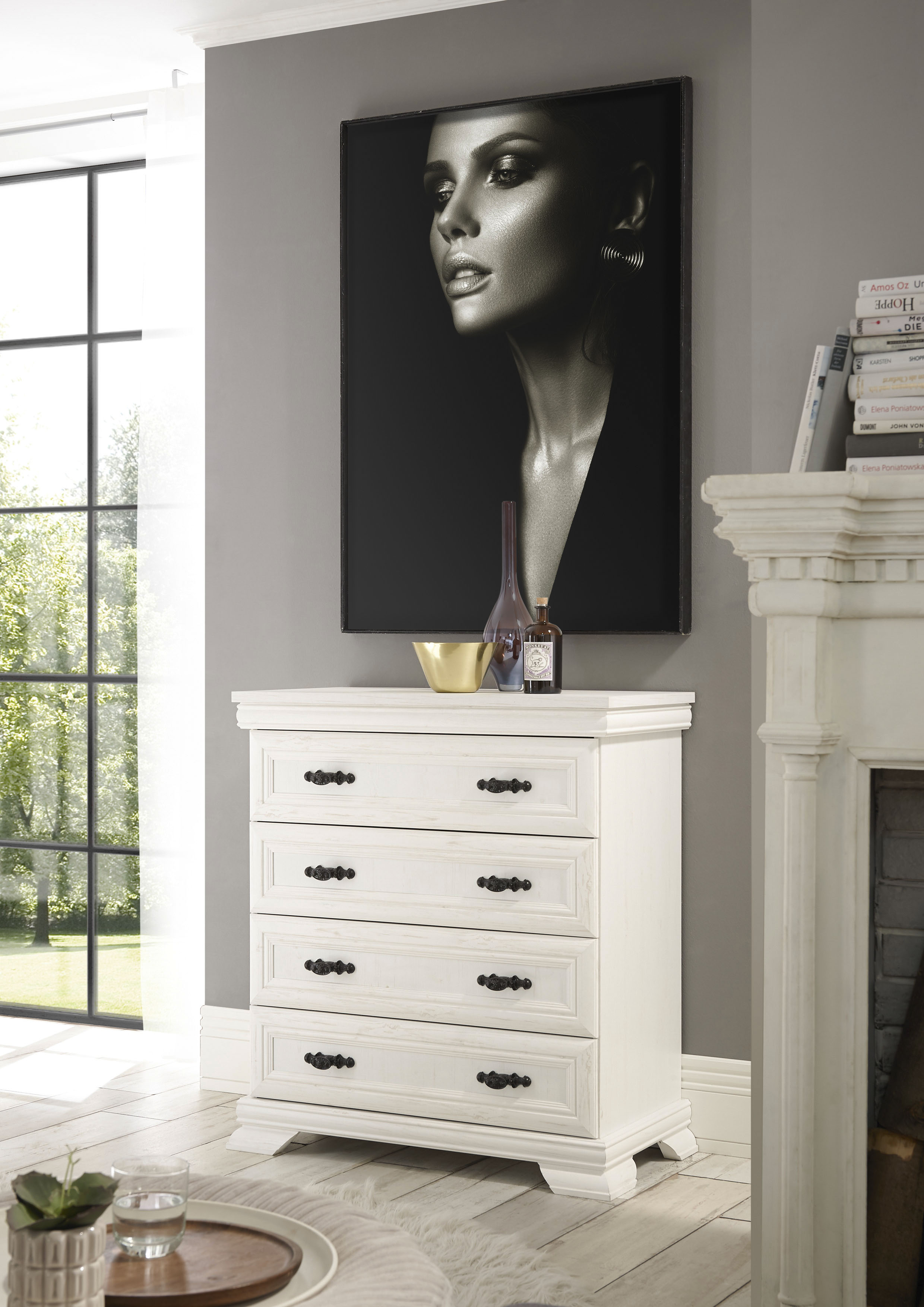 OTTO home Kommode "Royal, Schrank im Landhausstil, Wohnzimmerschrank, Mehrzweckschrank" Metallgriffe, ausreichend Stauraum, vielseitig einsetzbar, 88 cm breit