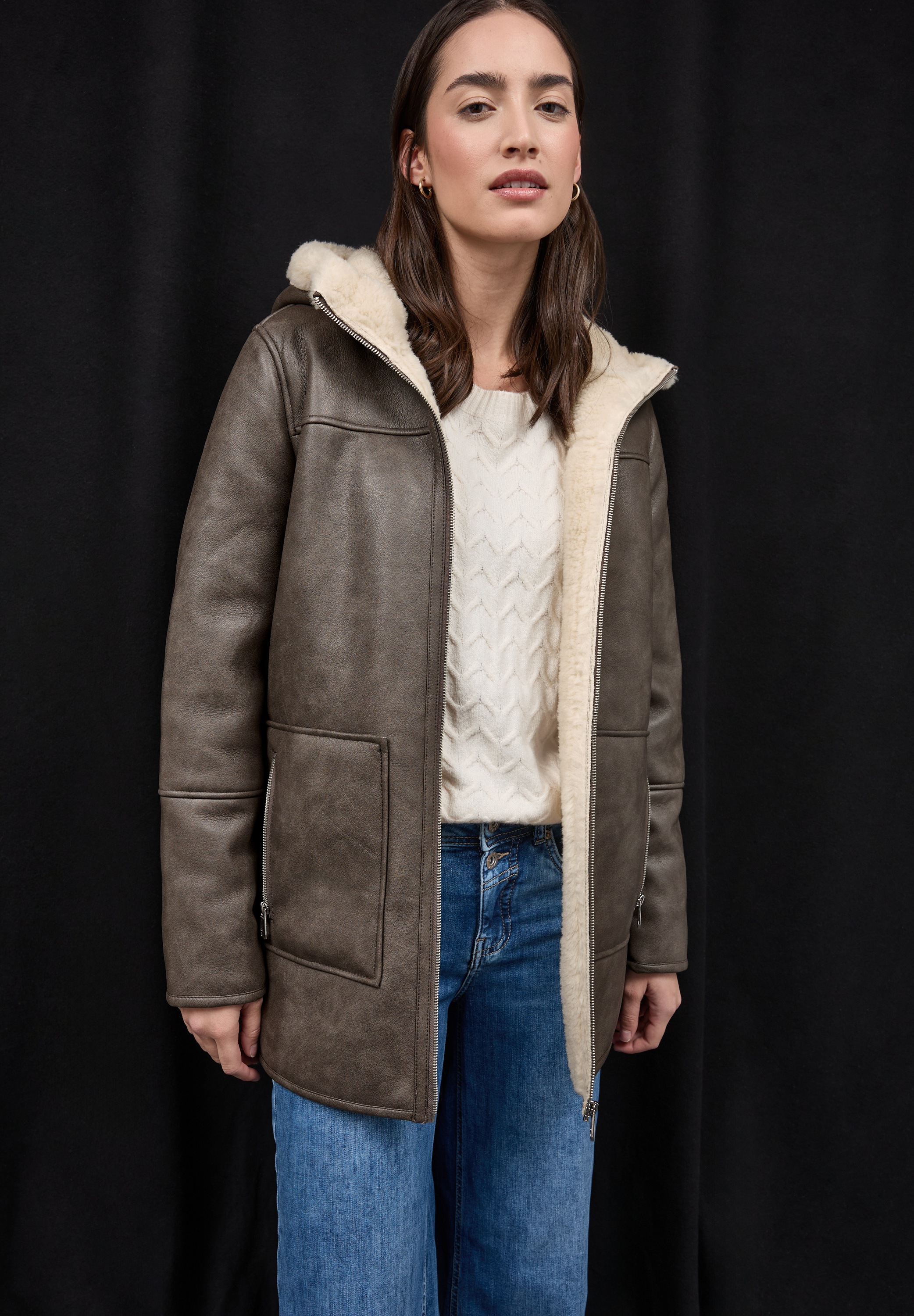 STREET ONE Lederimitatjacke mit Kapuze im Leder-Look und mit Fake Fur Detai günstig online kaufen