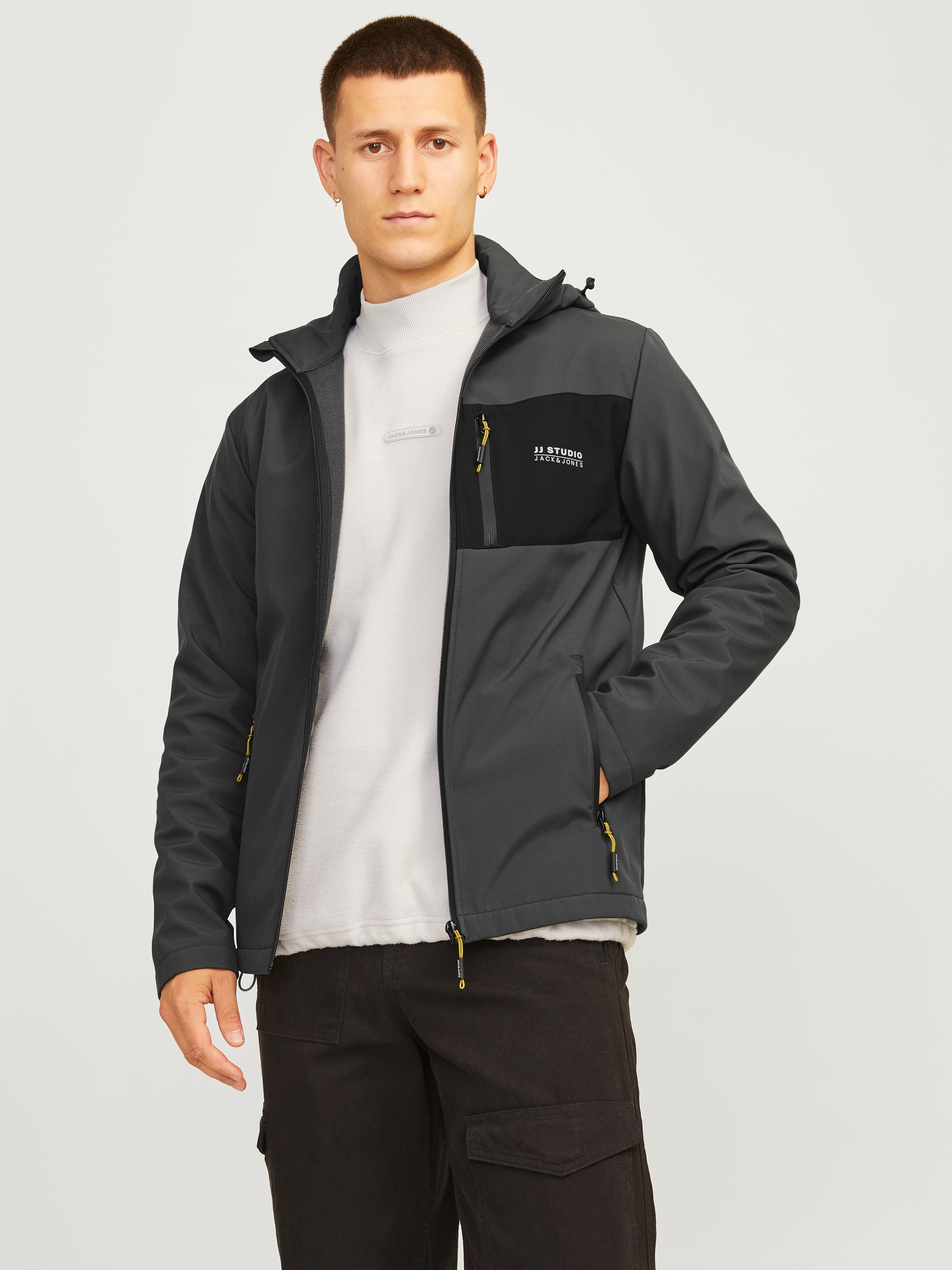 Jack & Jones Softshelljacke "JJTAYLOR SOFTSHELL JACKET", mit Kapuze