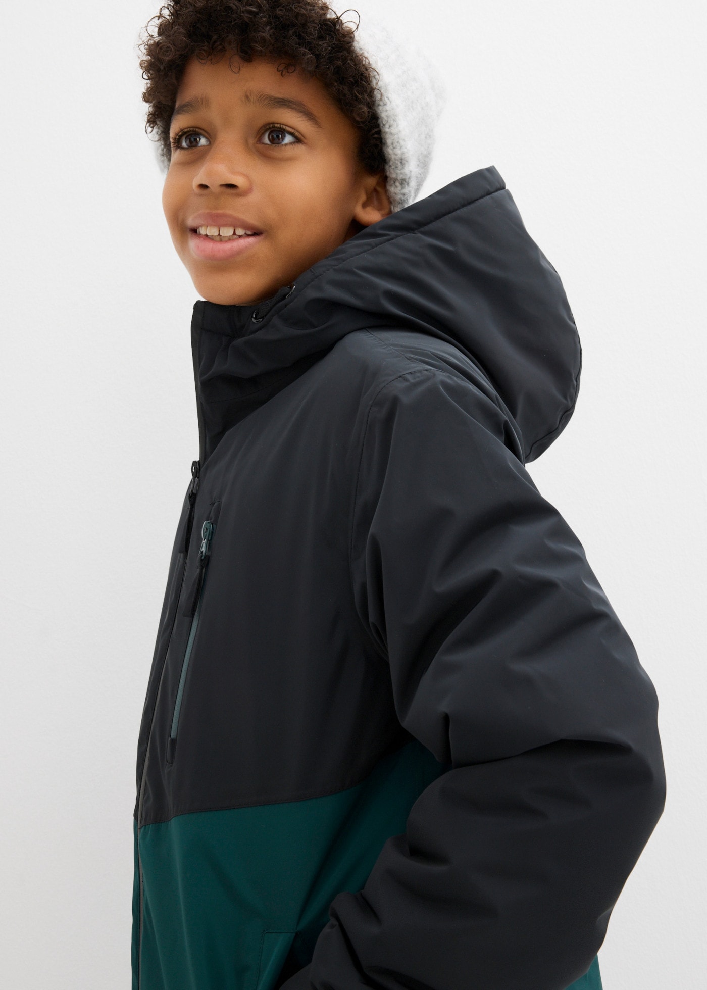 bonprix Winterjacke für Jungen, Regular Fit, sportlicher Stil, aus Polyester