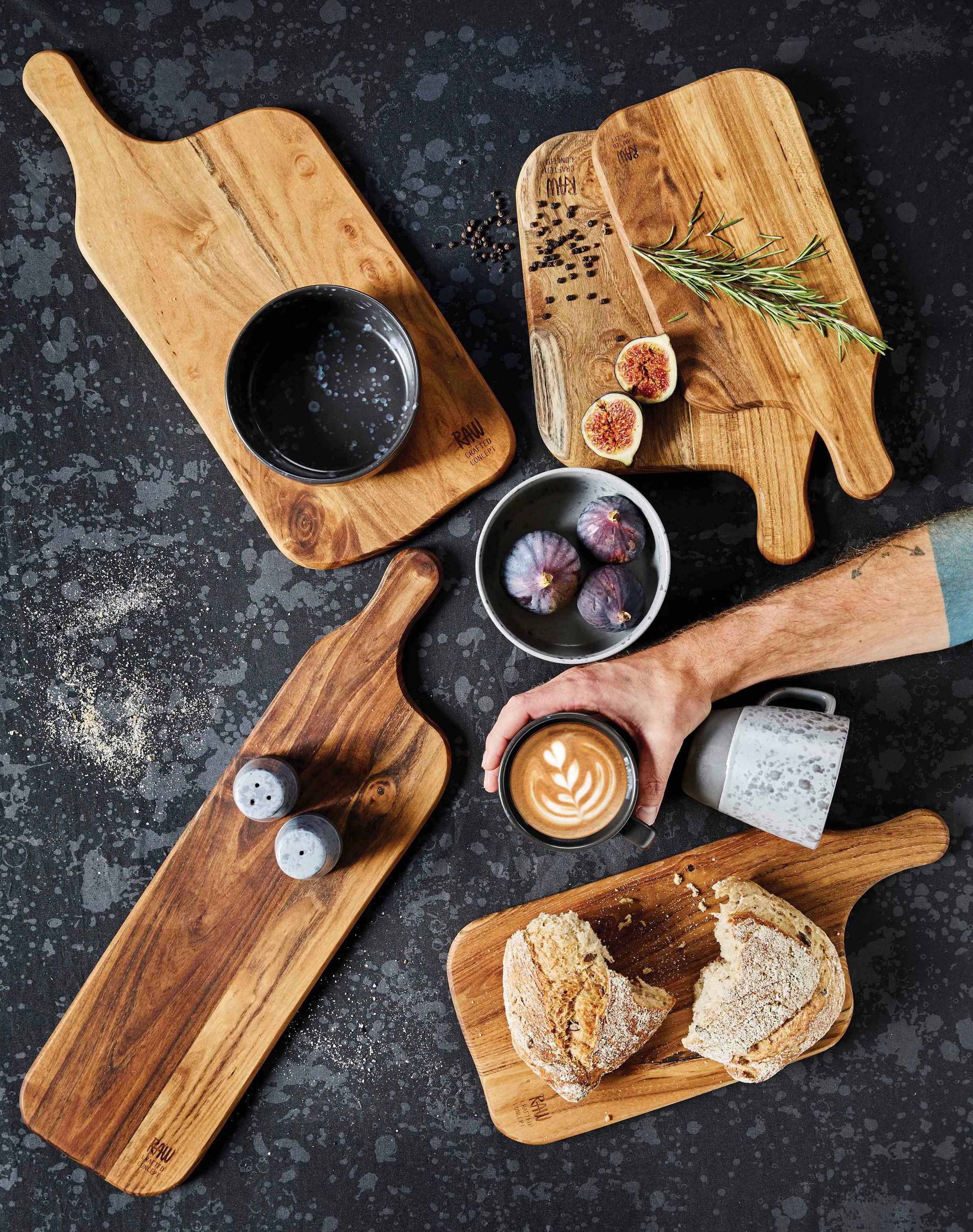 Thumbnail - aida RAW Schneidebrett "RAW Teak" organisch, jedes Stück ein Unikat