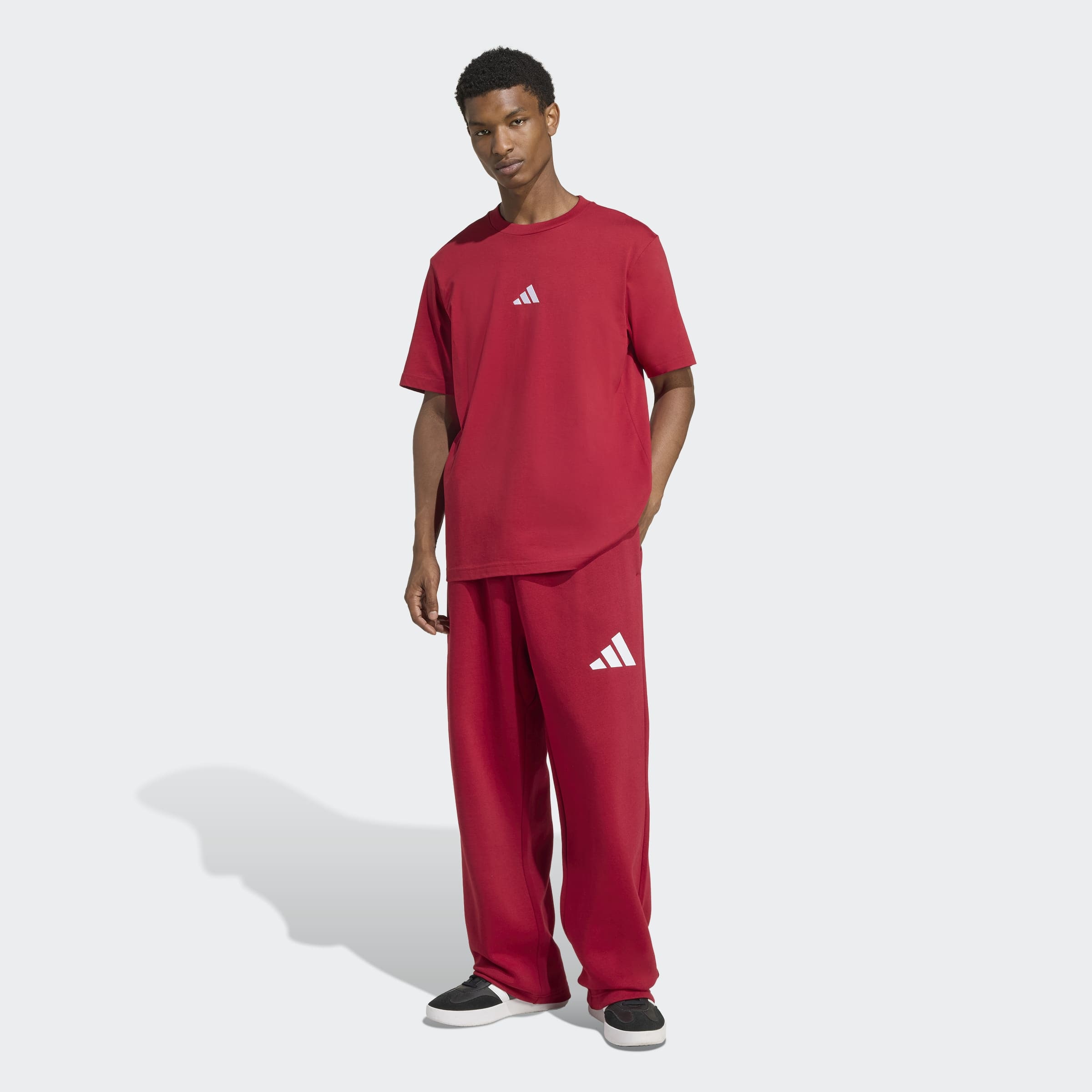 adidas Sportswear T-Shirt »M SL SJ T« sportliches Kurzarmshirt, mit Rundhalsausschnitt